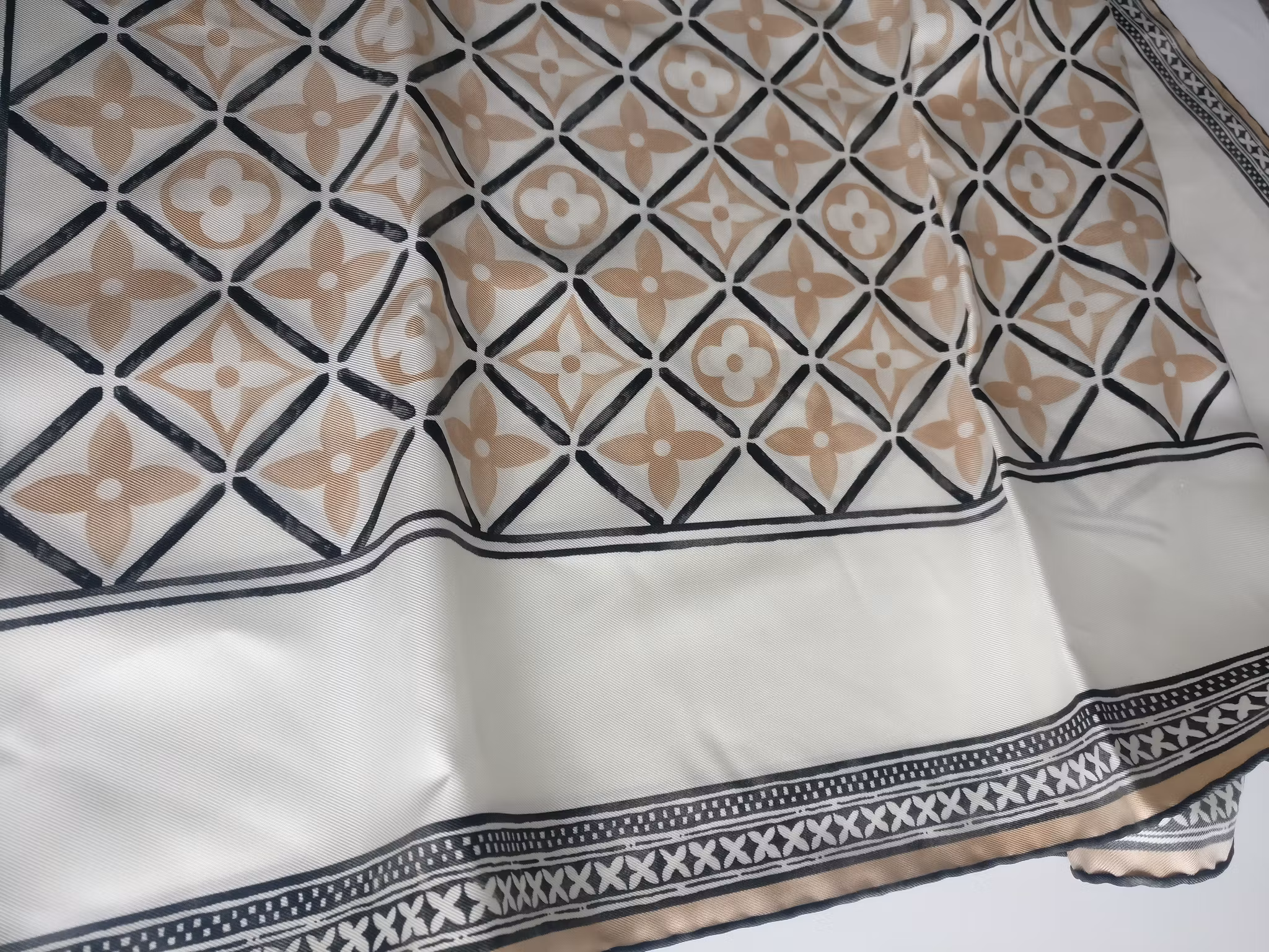 Louis Vuitton Flower Tile Silk Square 90