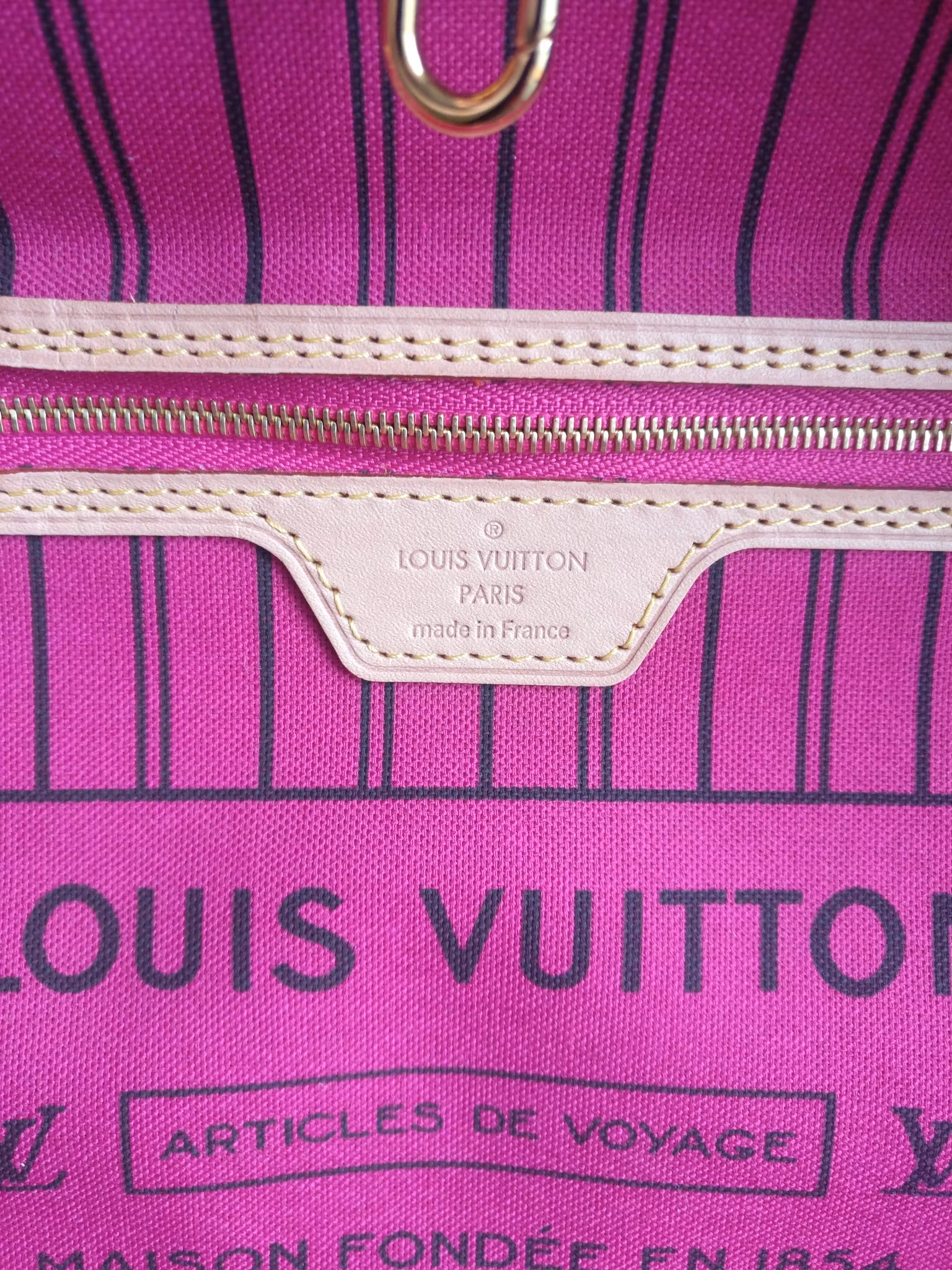 Louis Vuitton Neverfull PM