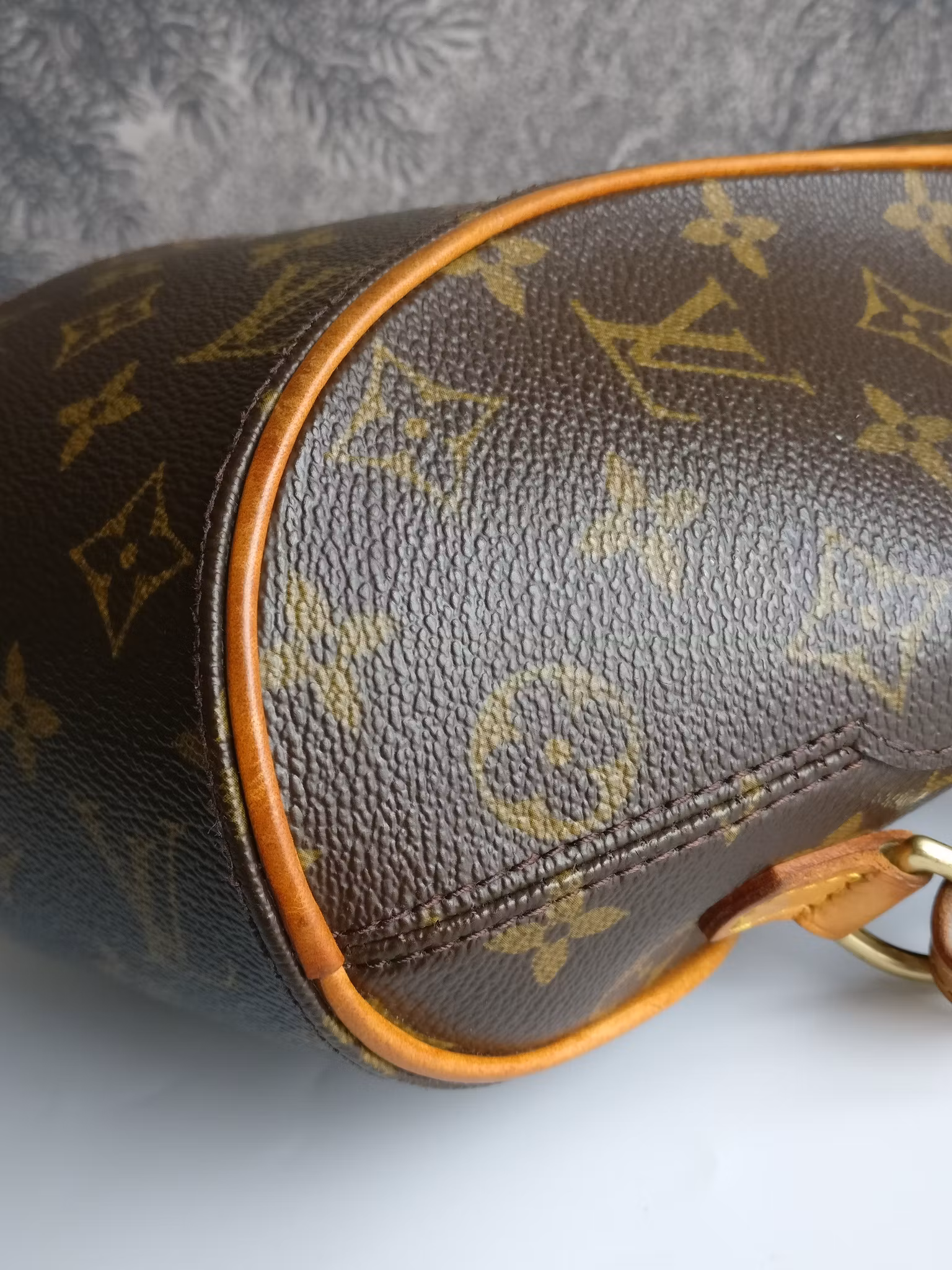 Louis Vuitton Ellipse backpack