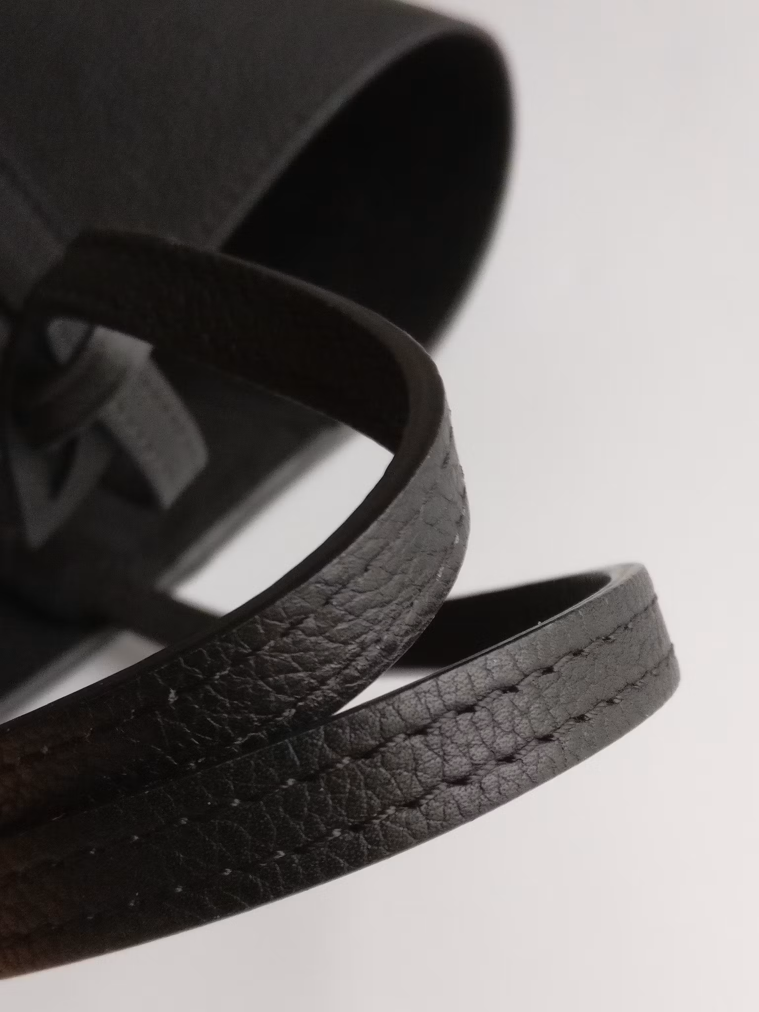 Louis Vuitton LockMe Cabas Tote Noir
