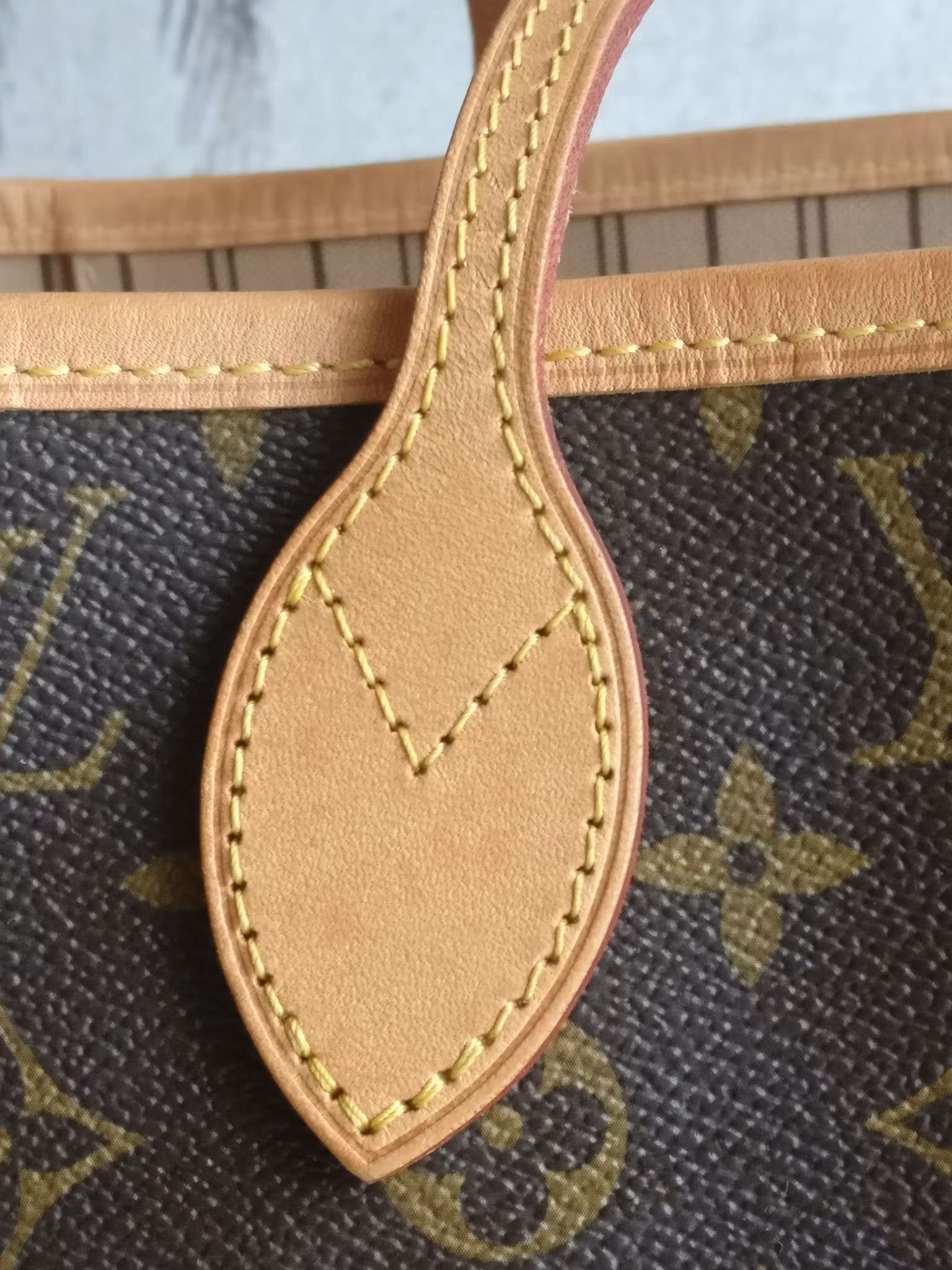 Louis Vuitton Neverfull MM