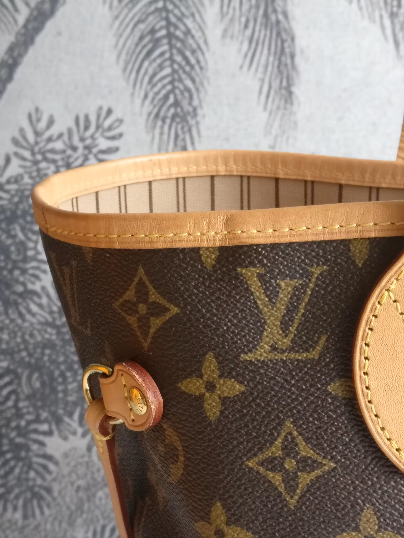 Louis Vuitton Neverfull MM