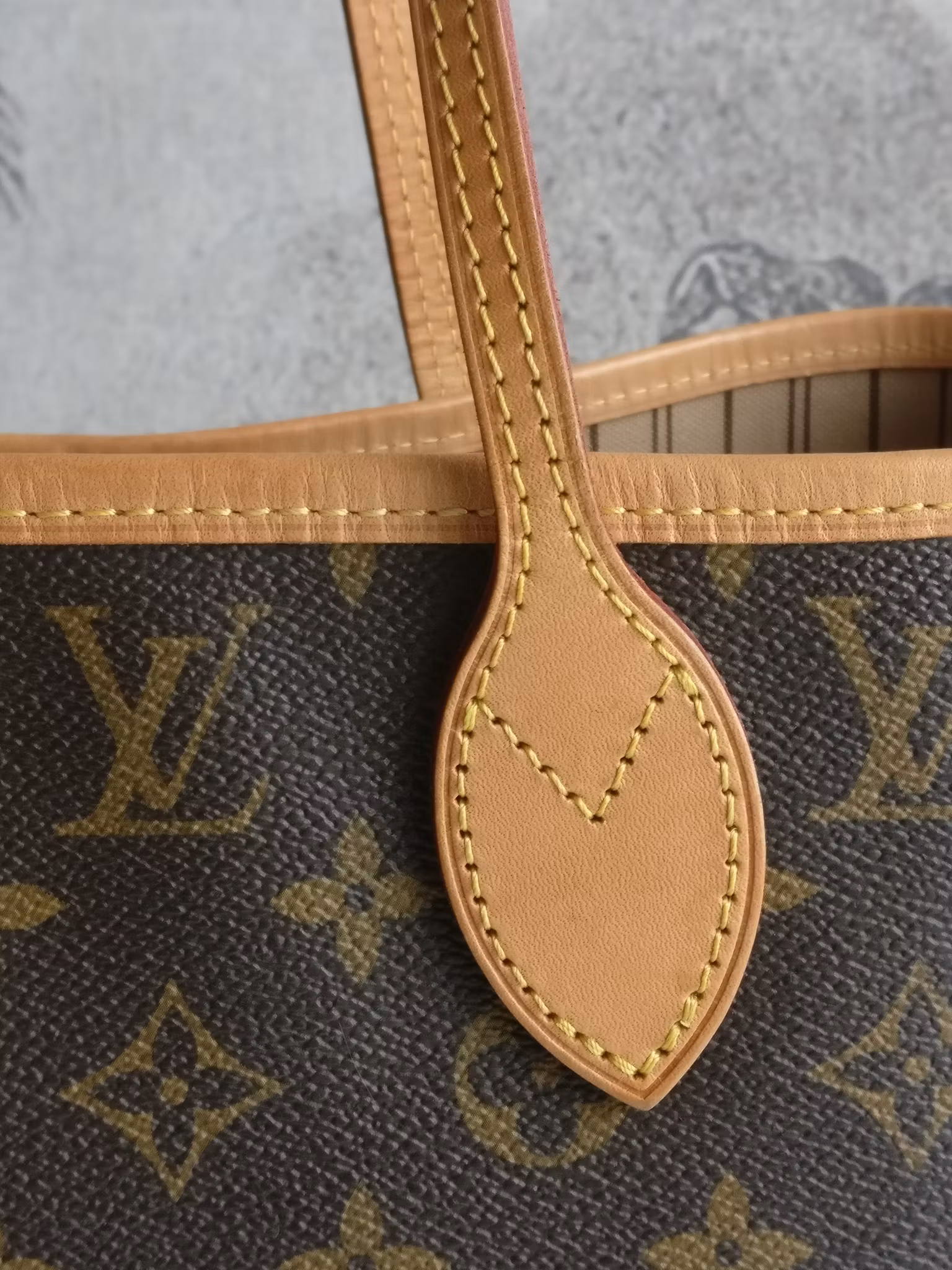Louis Vuitton Neverfull MM