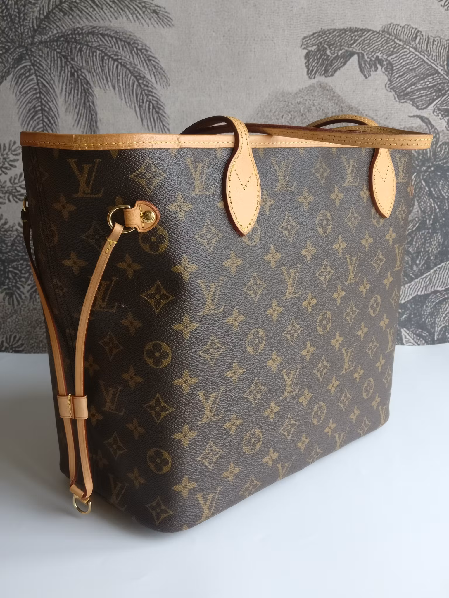 Louis Vuitton Neverfull MM