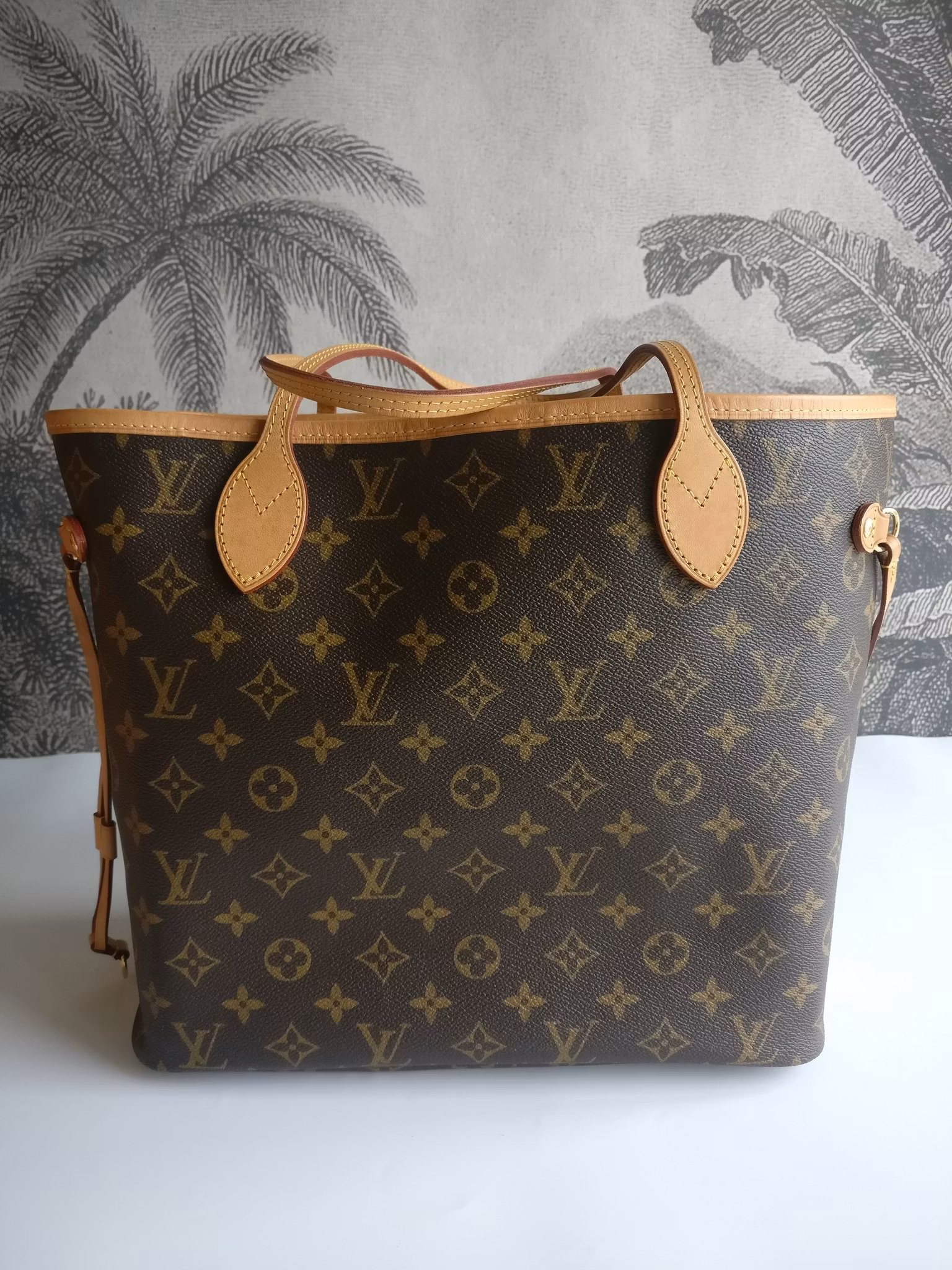 Louis Vuitton Neverfull MM