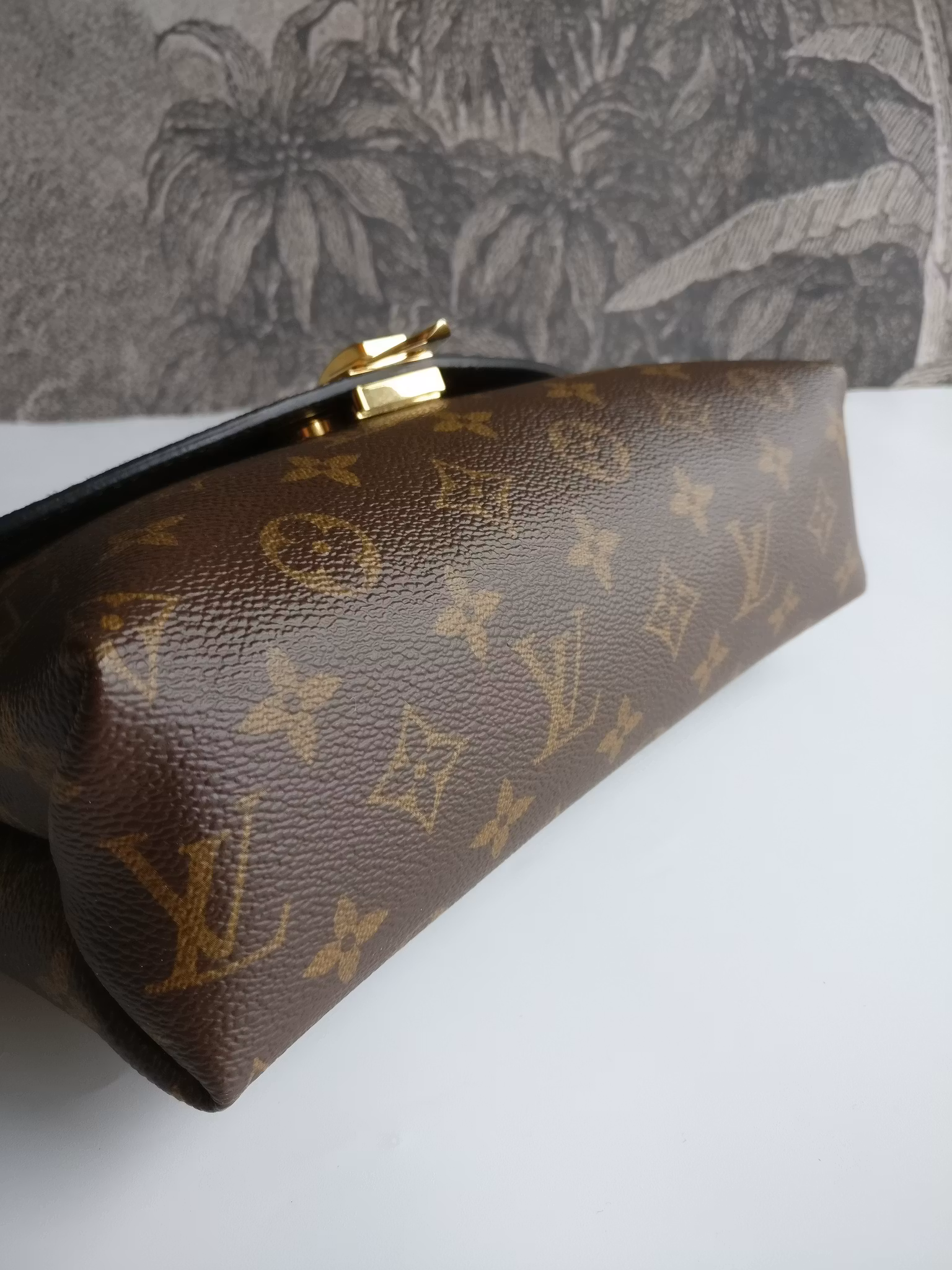 Louis Vuitton Saint Placide Caramel