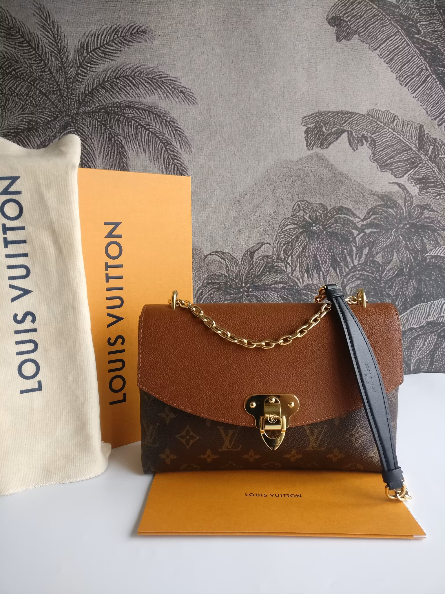 Louis Vuitton Saint Placide Caramel