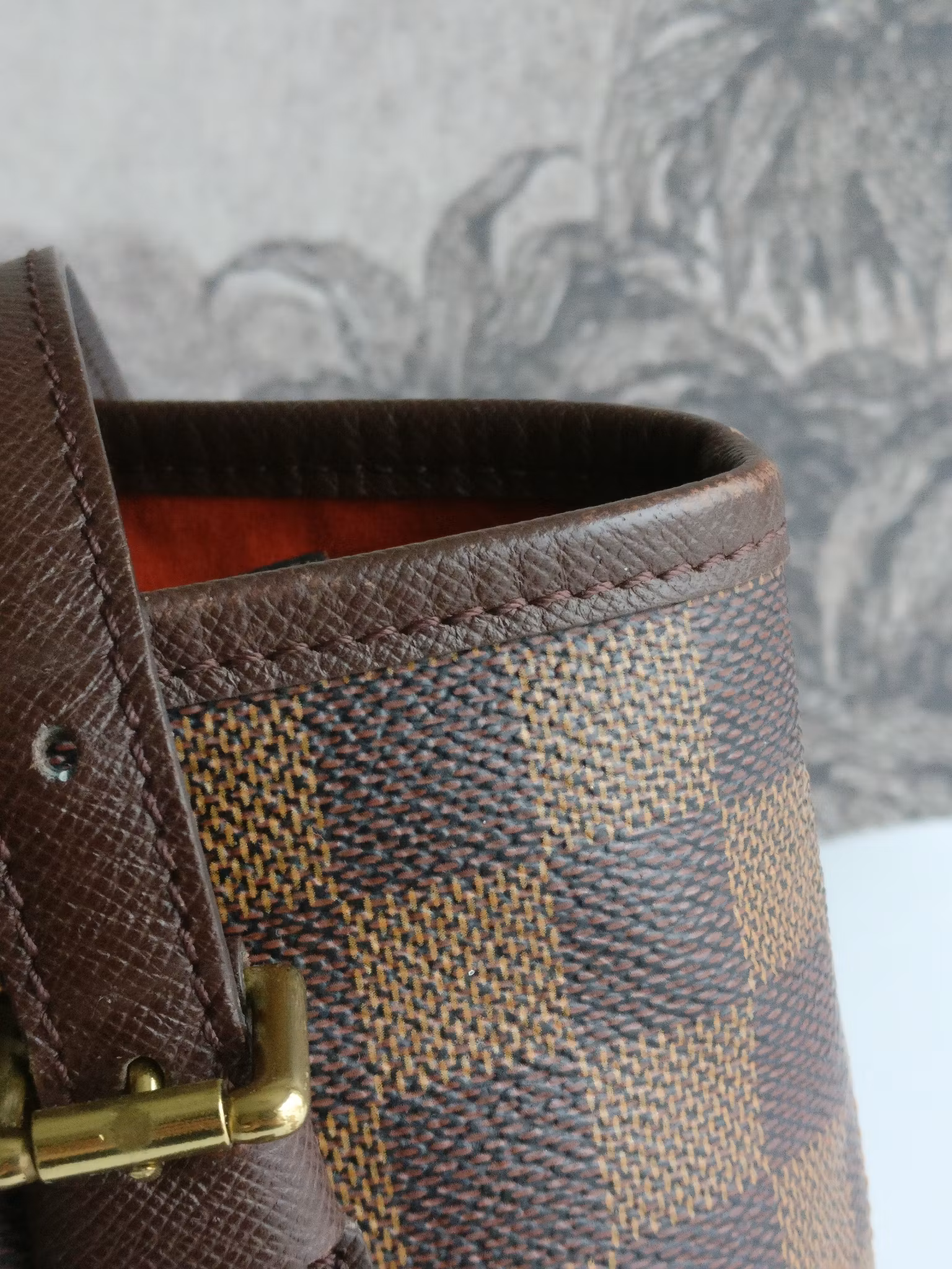 Louis Vuitton Bucket PM damier ebene Marais