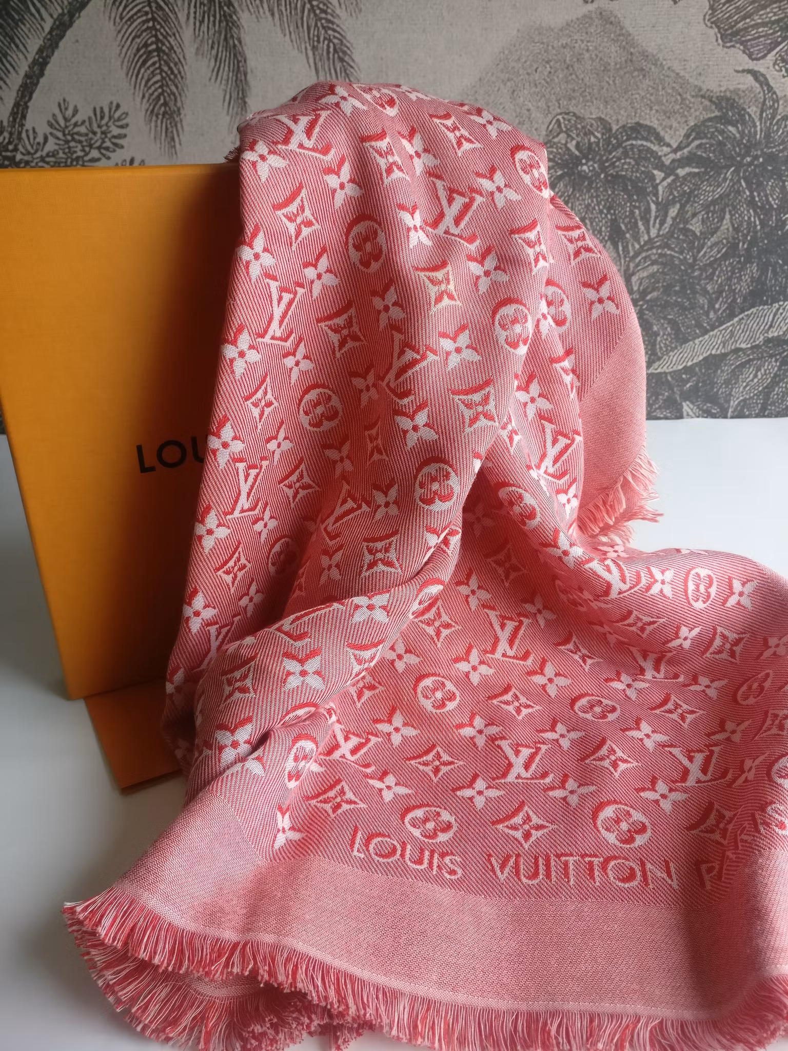 Louis Vuitton Umbra Monogram Shawl Rouge