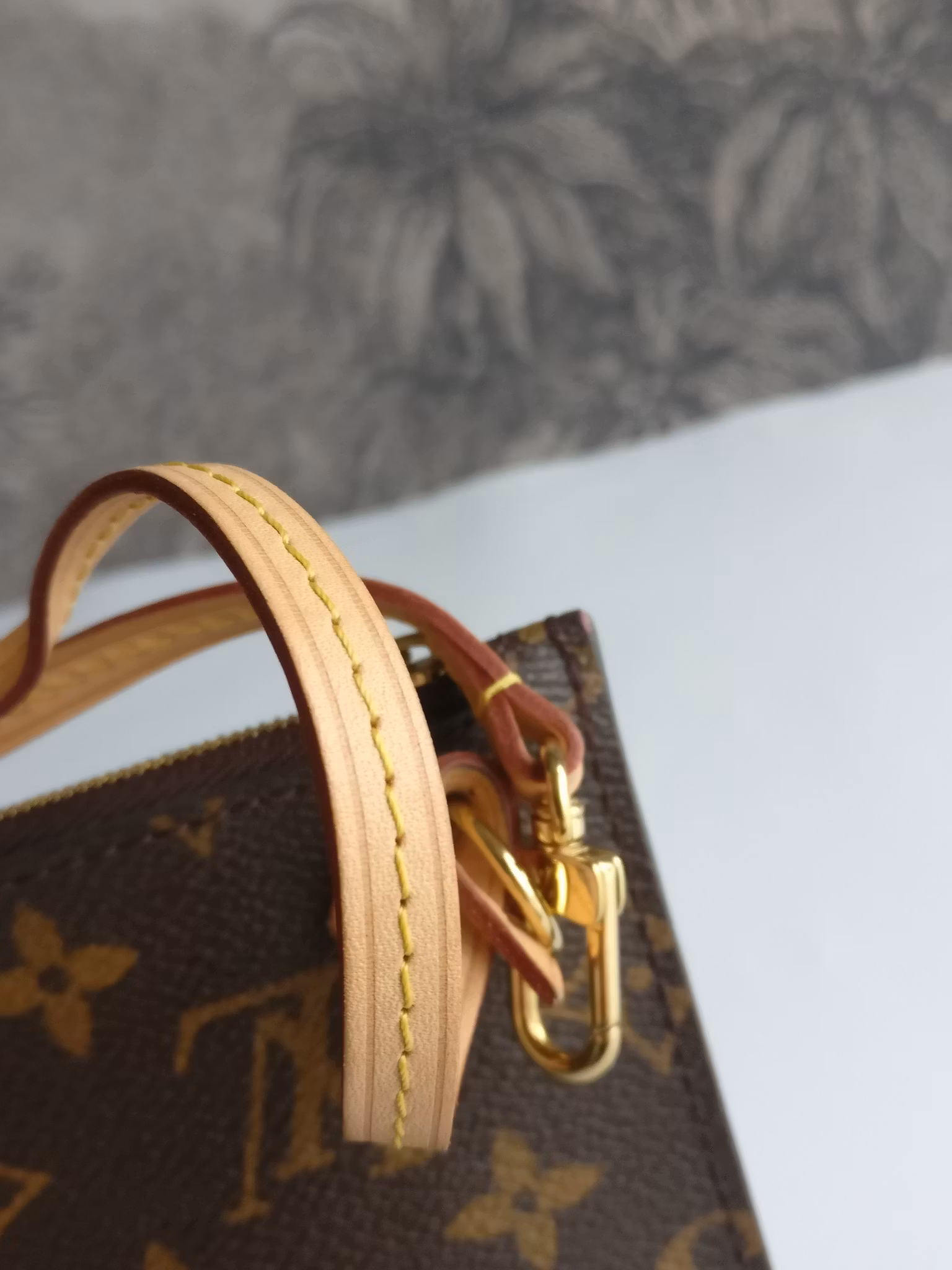 Louis Vuitton Neverfull MM pochette
