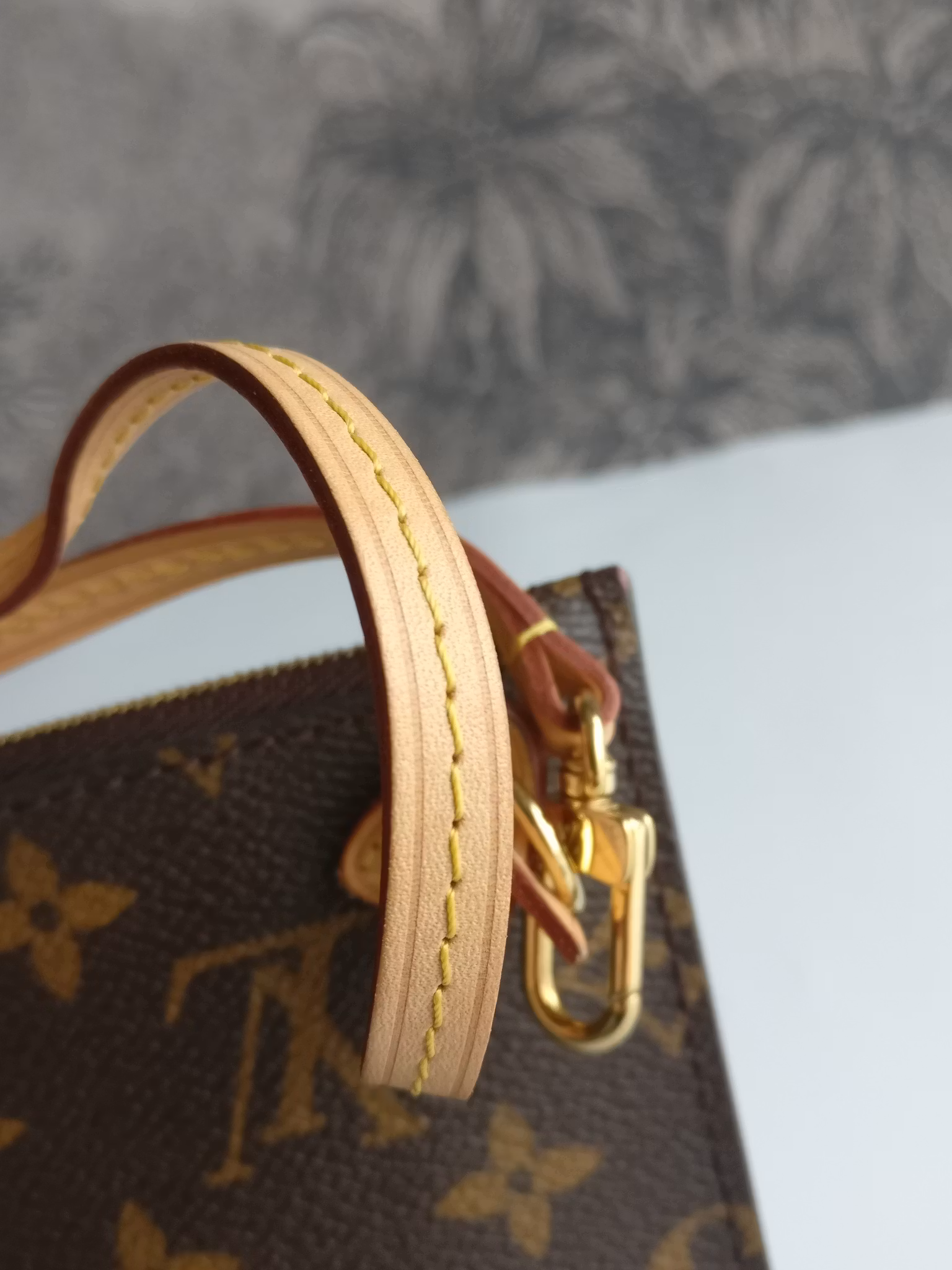 Louis Vuitton Neverfull MM pochette