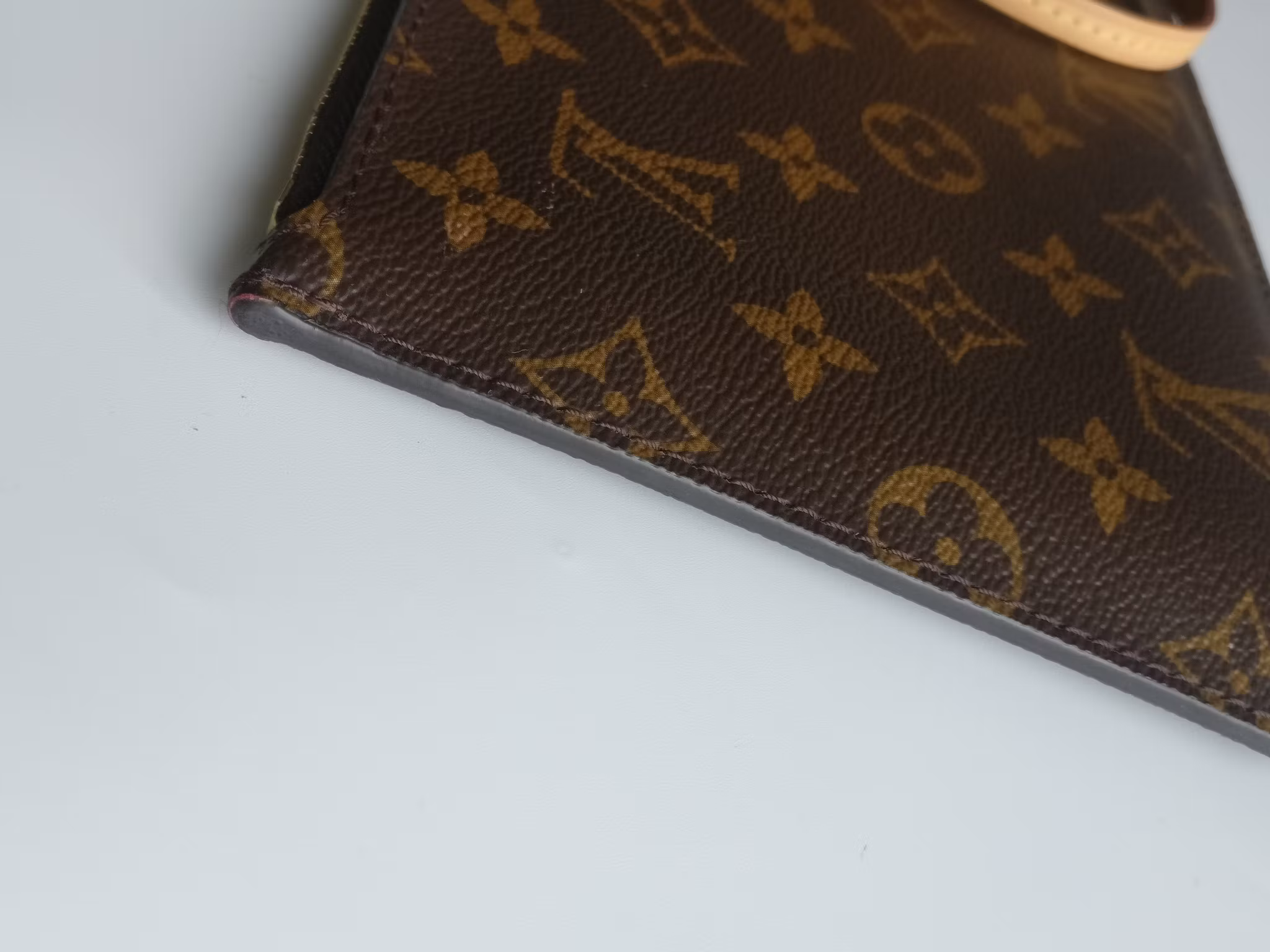 Louis Vuitton Neverfull MM pochette