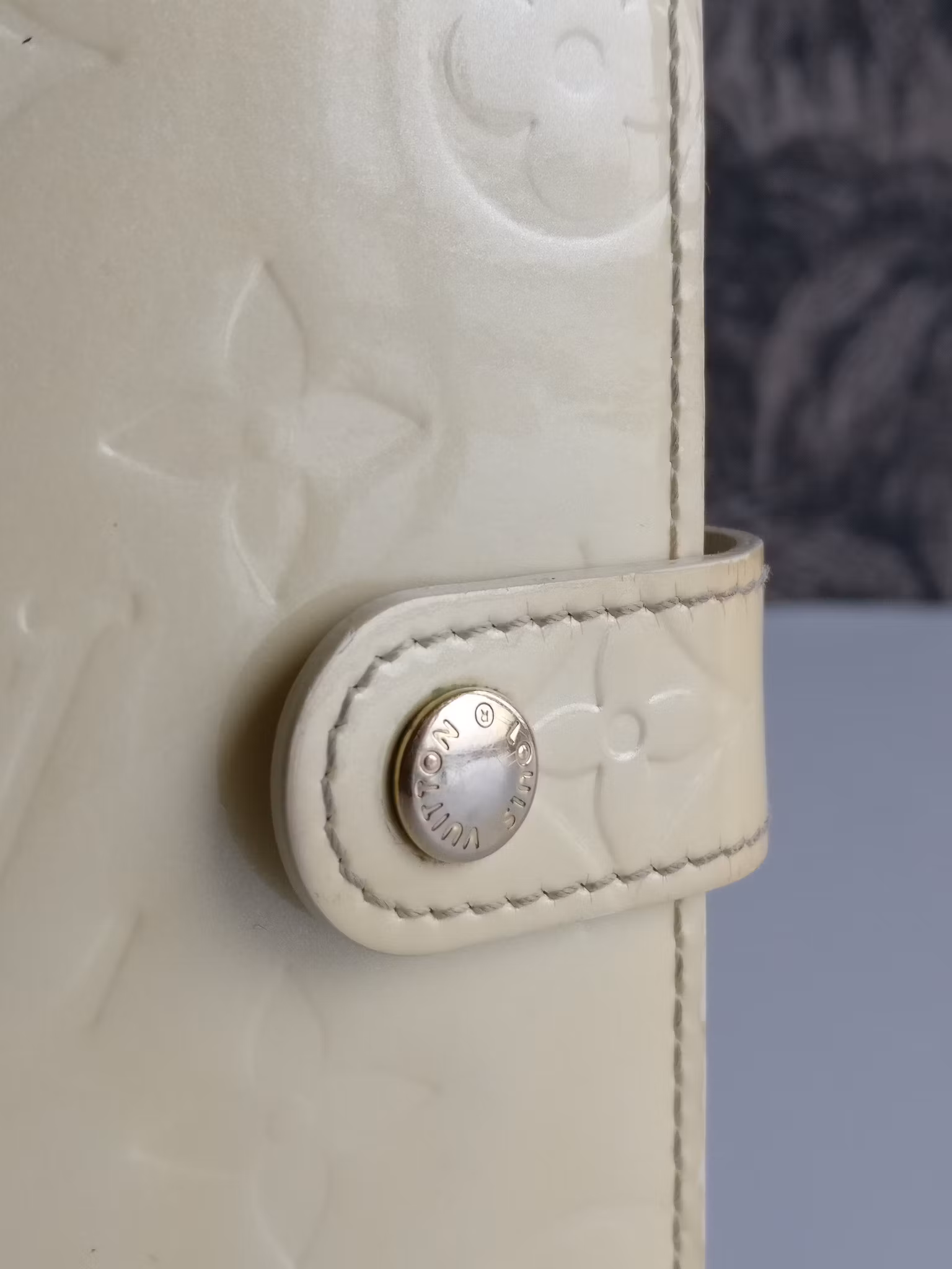 Louis Vuitton Small Ring Agenda Vernis