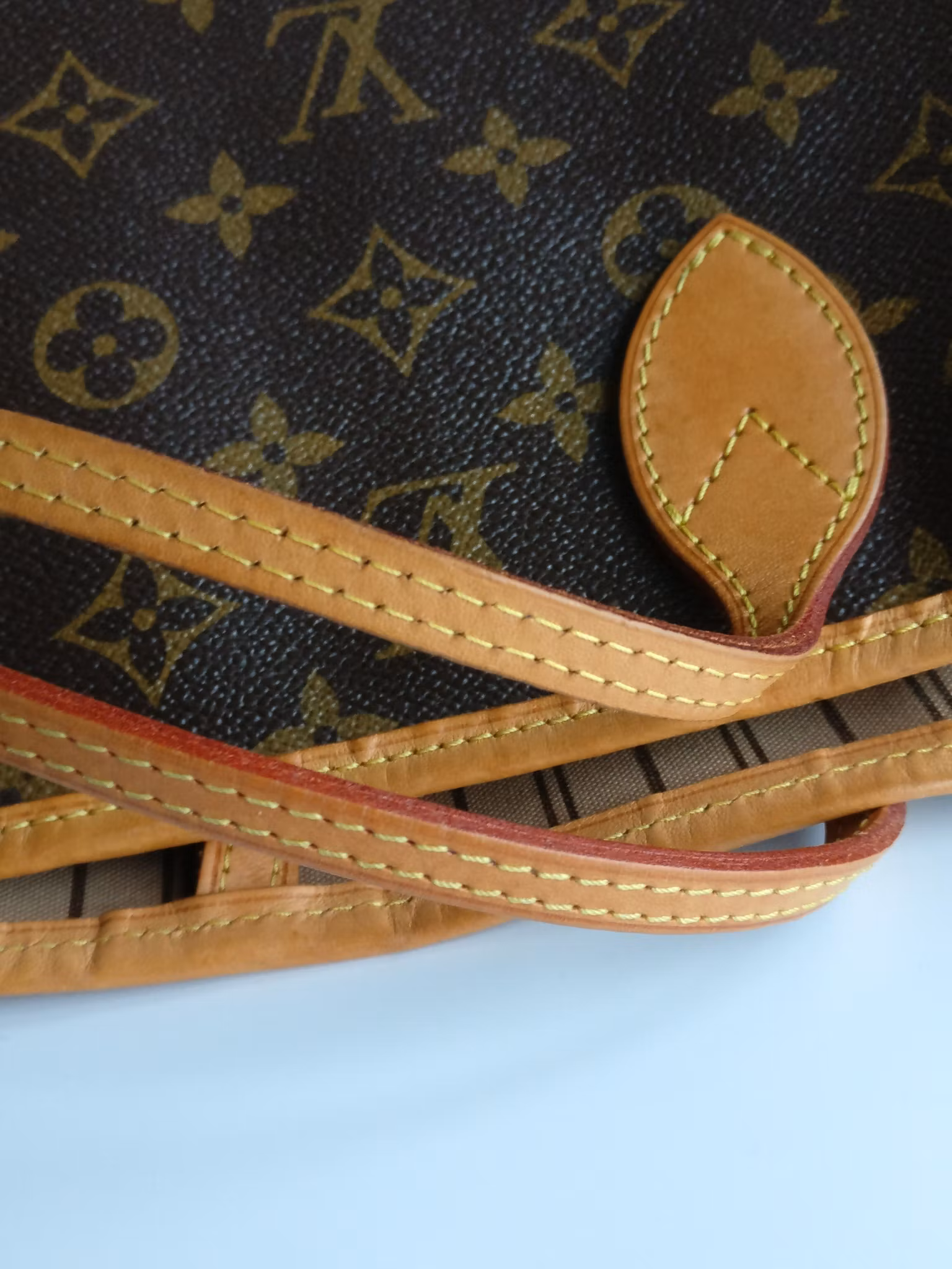 Louis Vuitton Neverfull MM