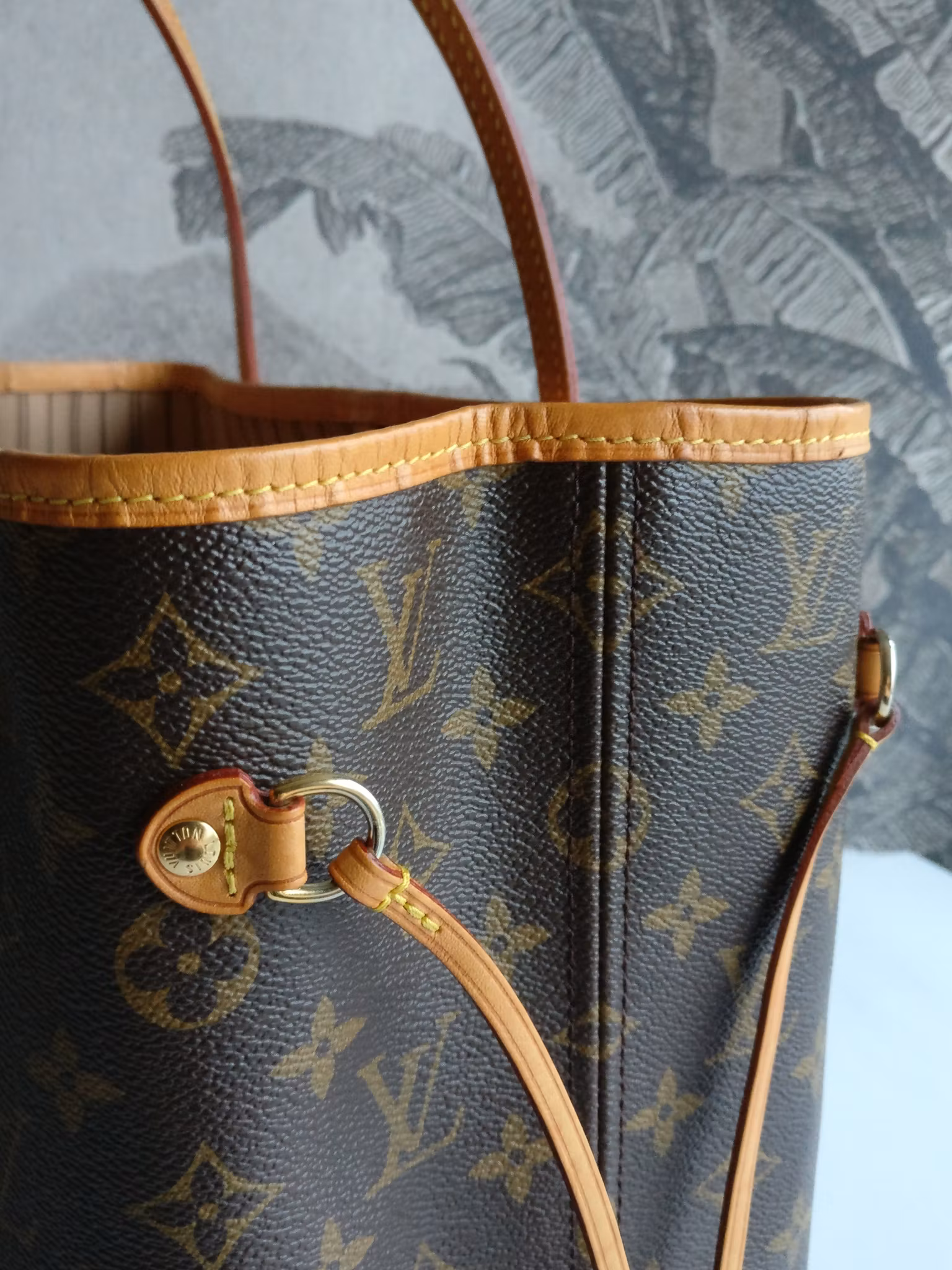 Louis Vuitton Neverfull MM