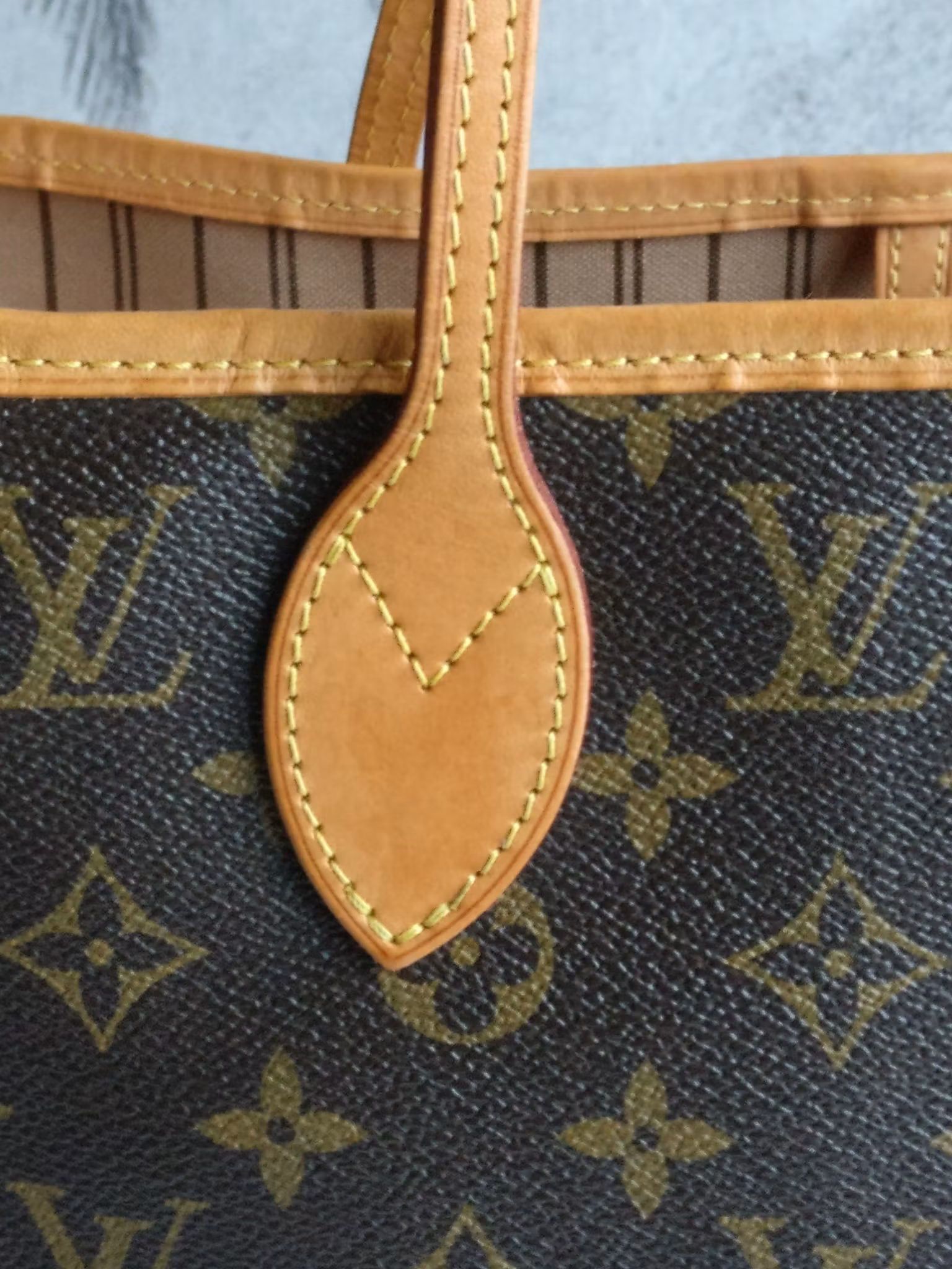 Louis Vuitton Neverfull MM