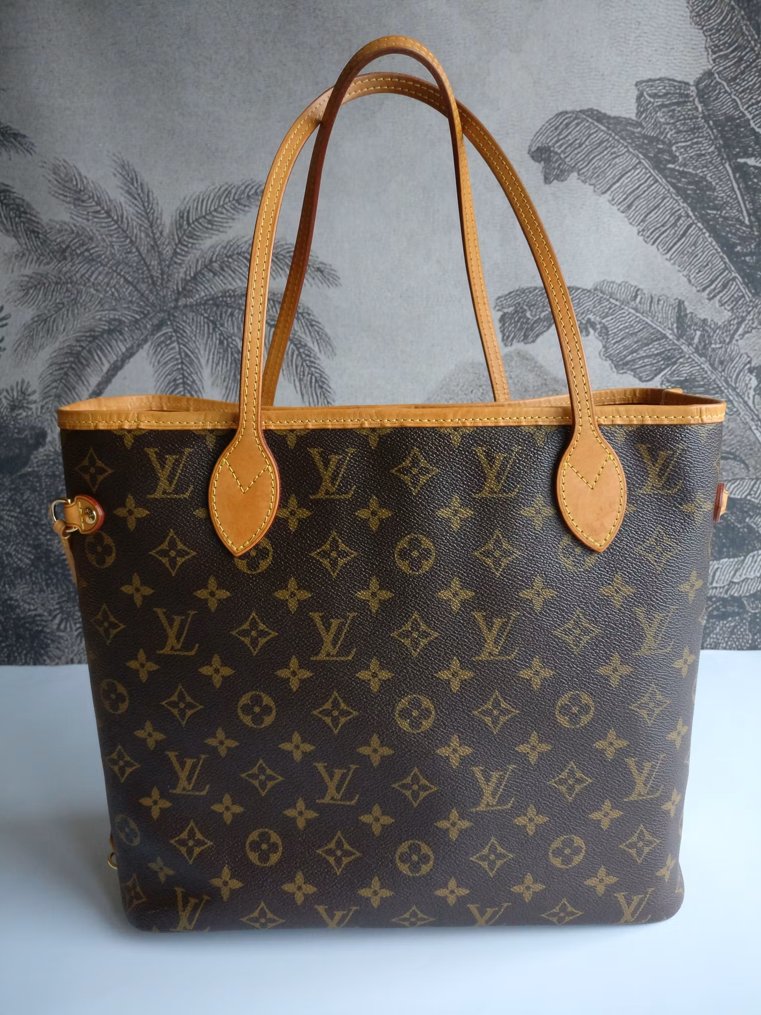 Louis Vuitton Neverfull MM