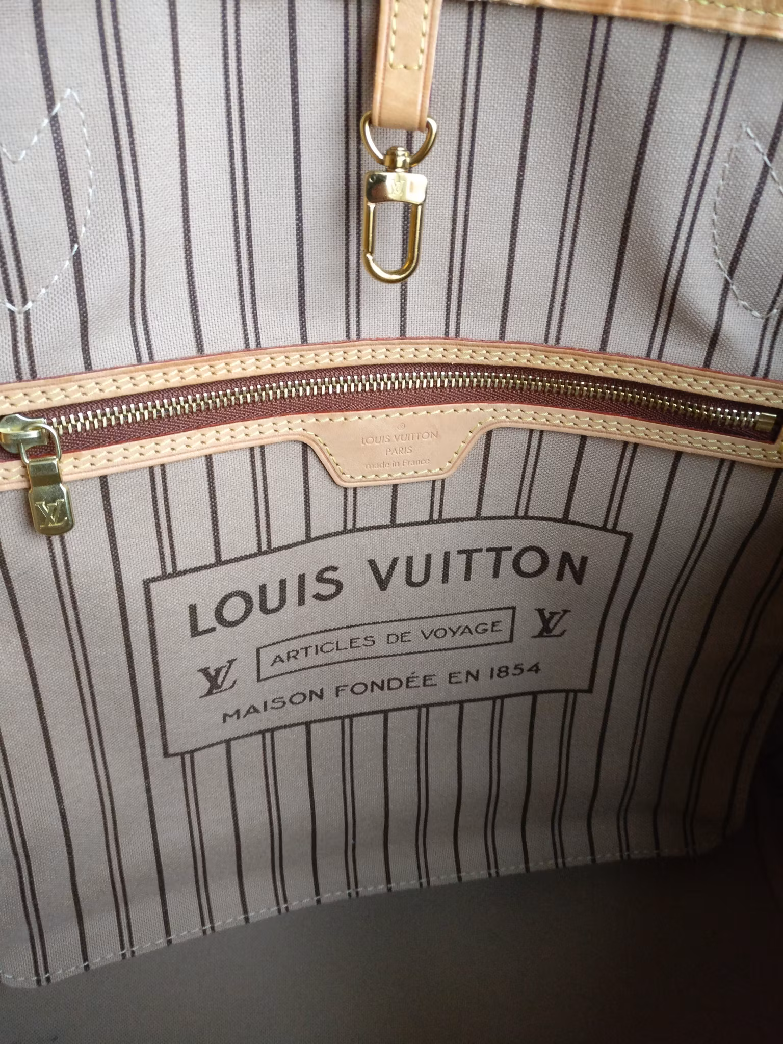 Louis Vuitton Neverfull MM