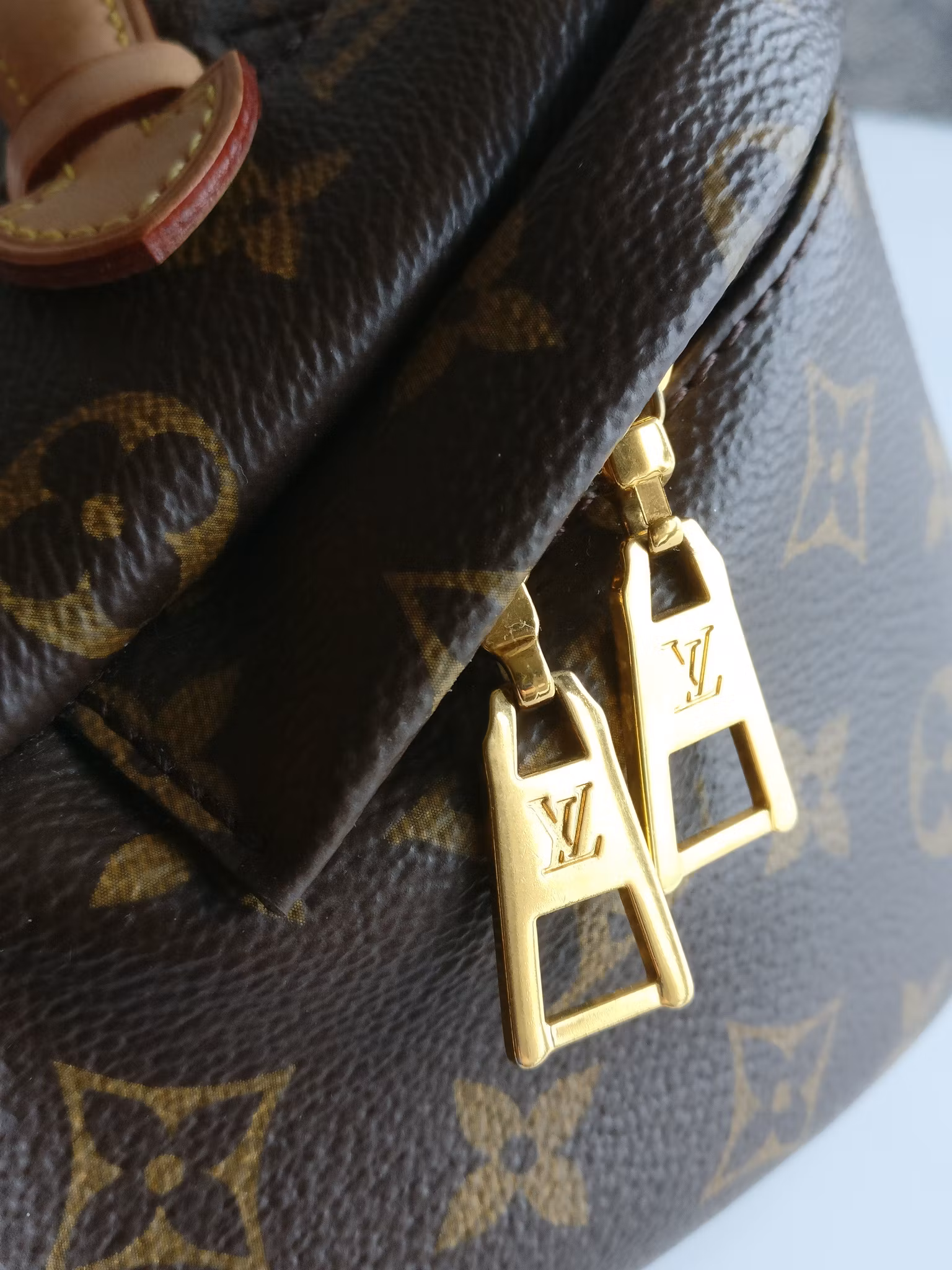 Louis Vuitton Bumbag