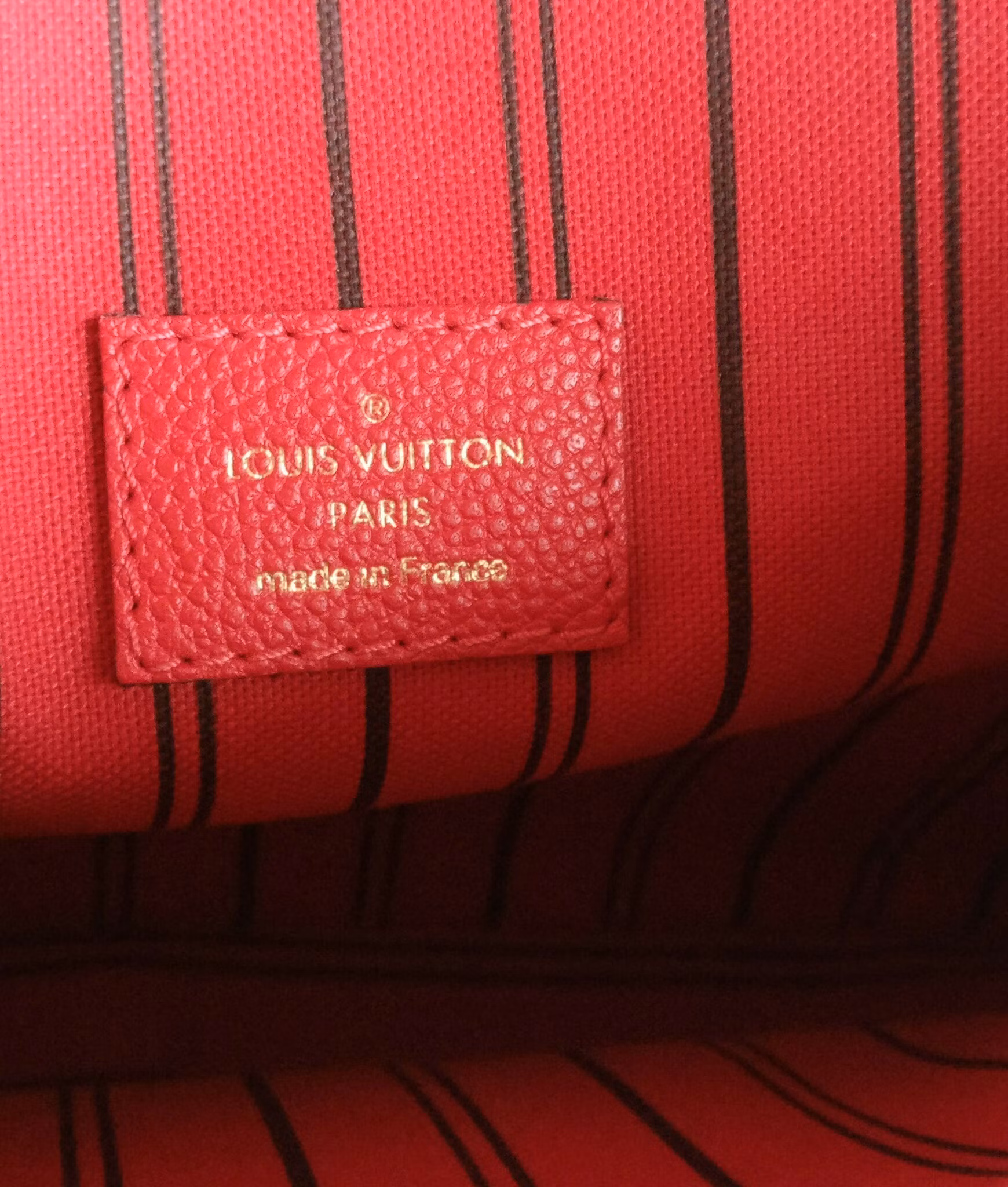 Louis Vuitton Pochette Metis Scarlet Red