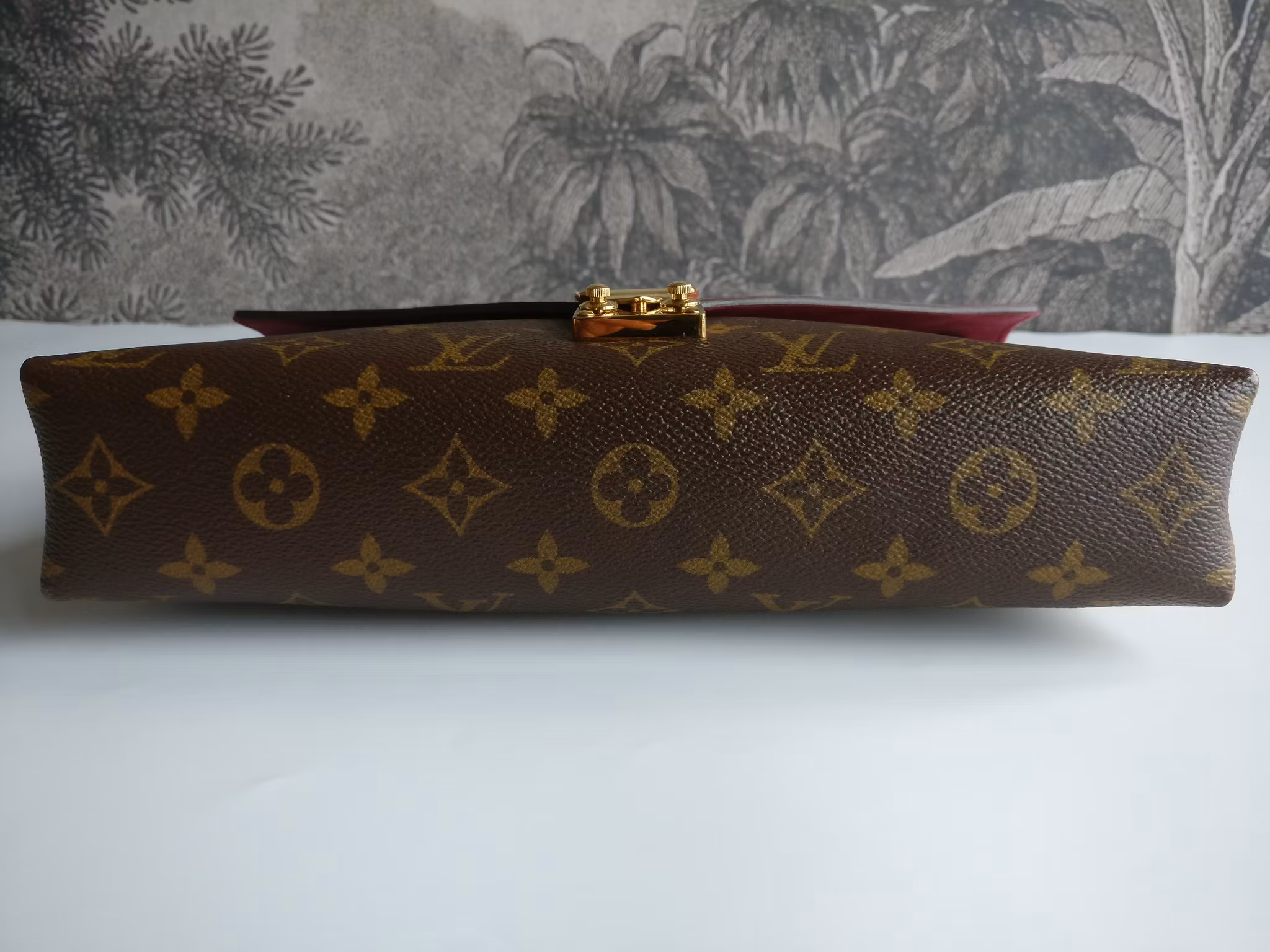 Louis Vuitton Pallas Chain Bag