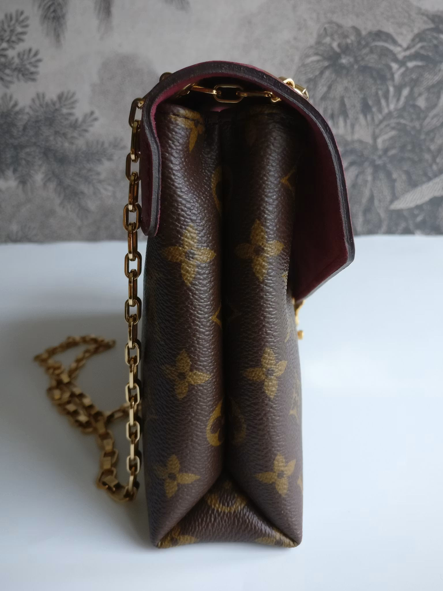 Louis Vuitton Pallas Chain Bag