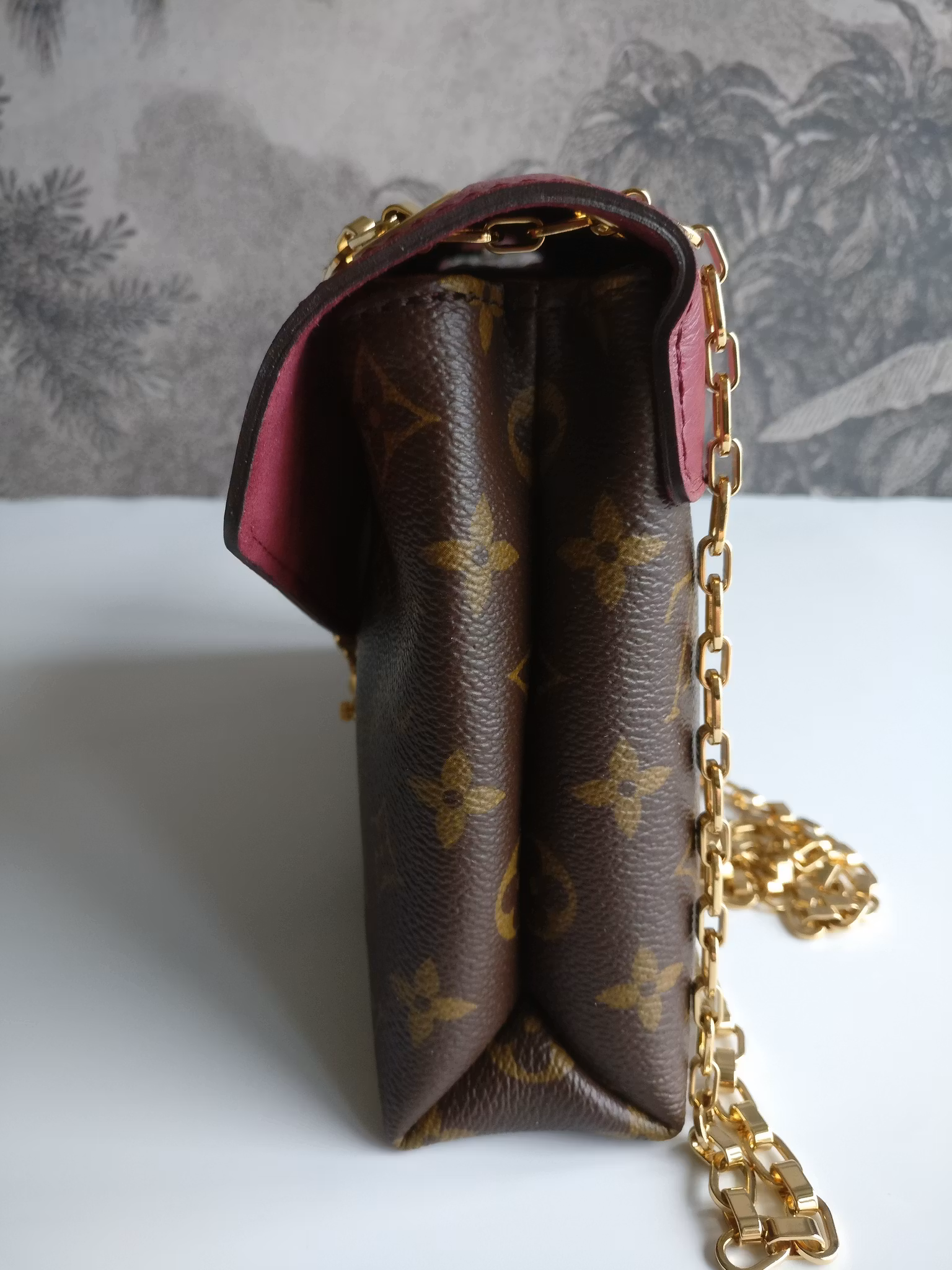 Louis Vuitton Pallas Chain Bag