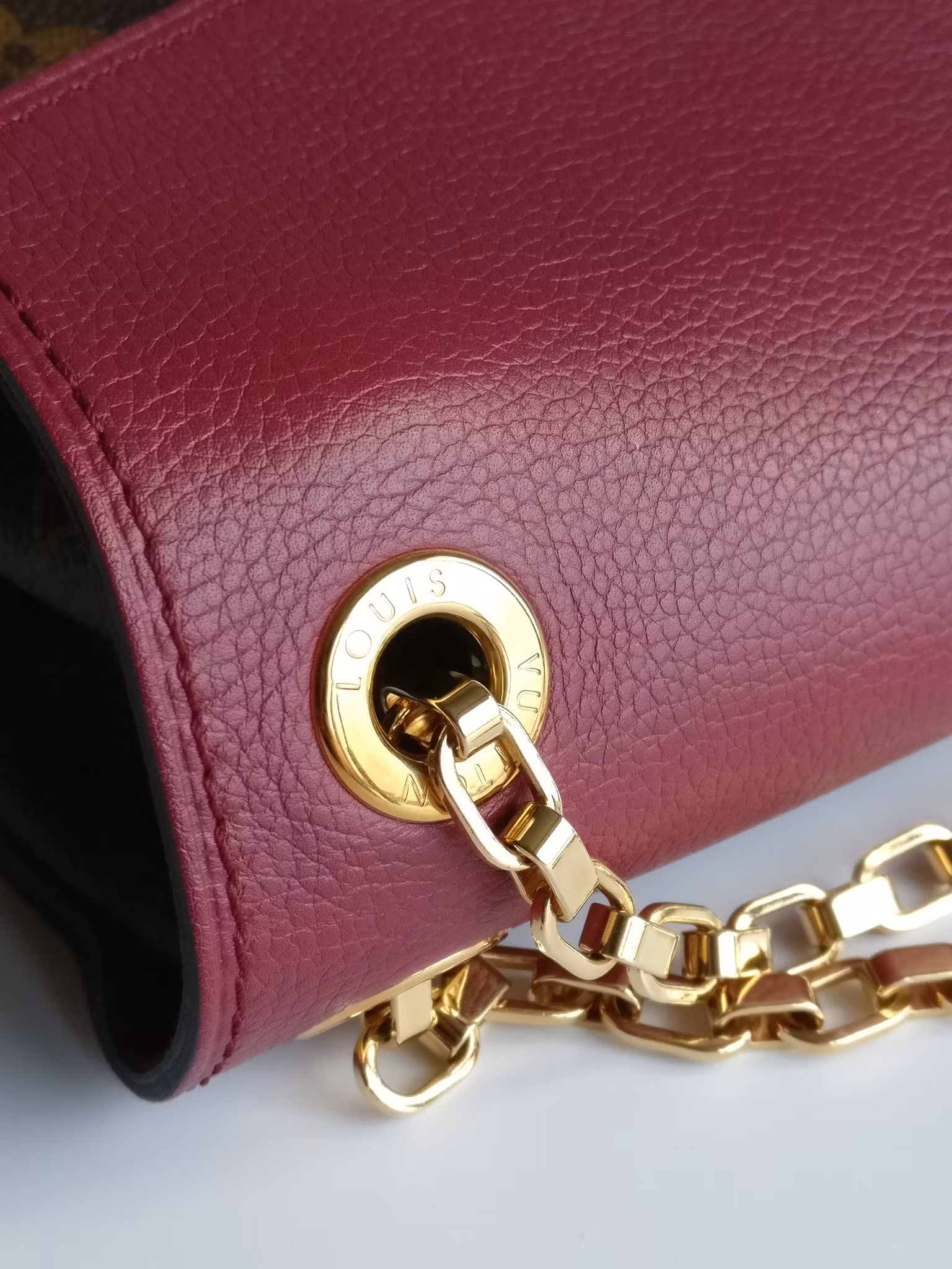 Louis Vuitton Pallas Chain Bag