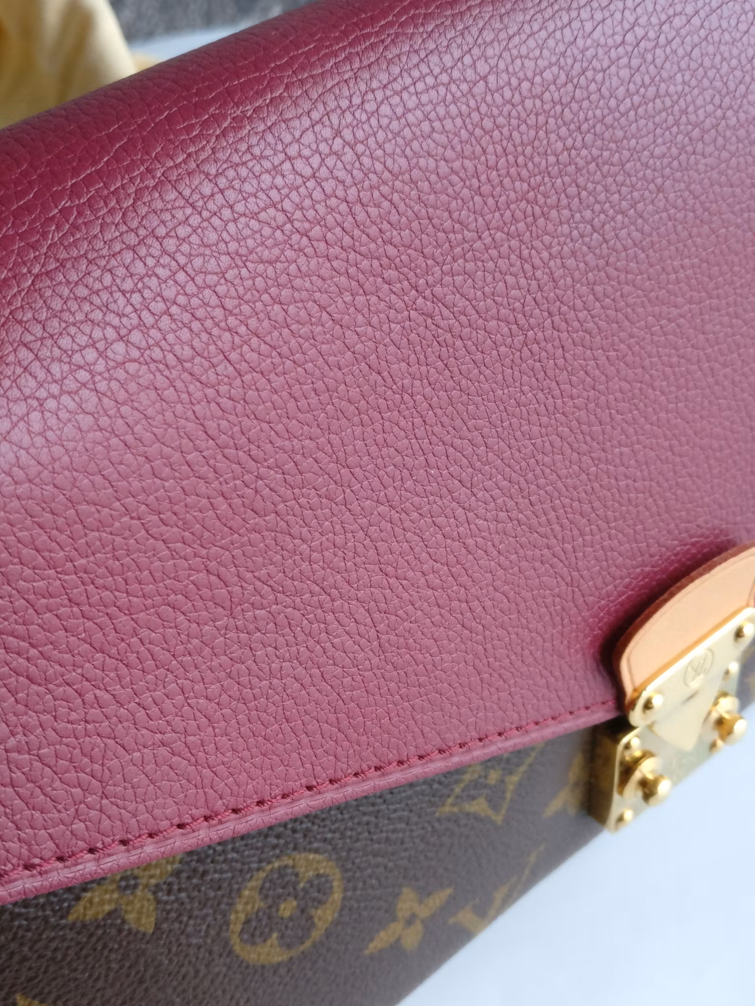 Louis Vuitton Pallas Chain Bag