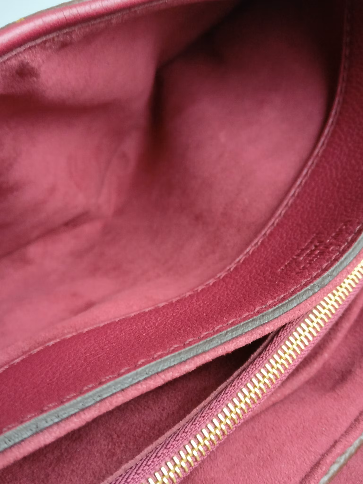 Louis Vuitton Pallas Chain Bag