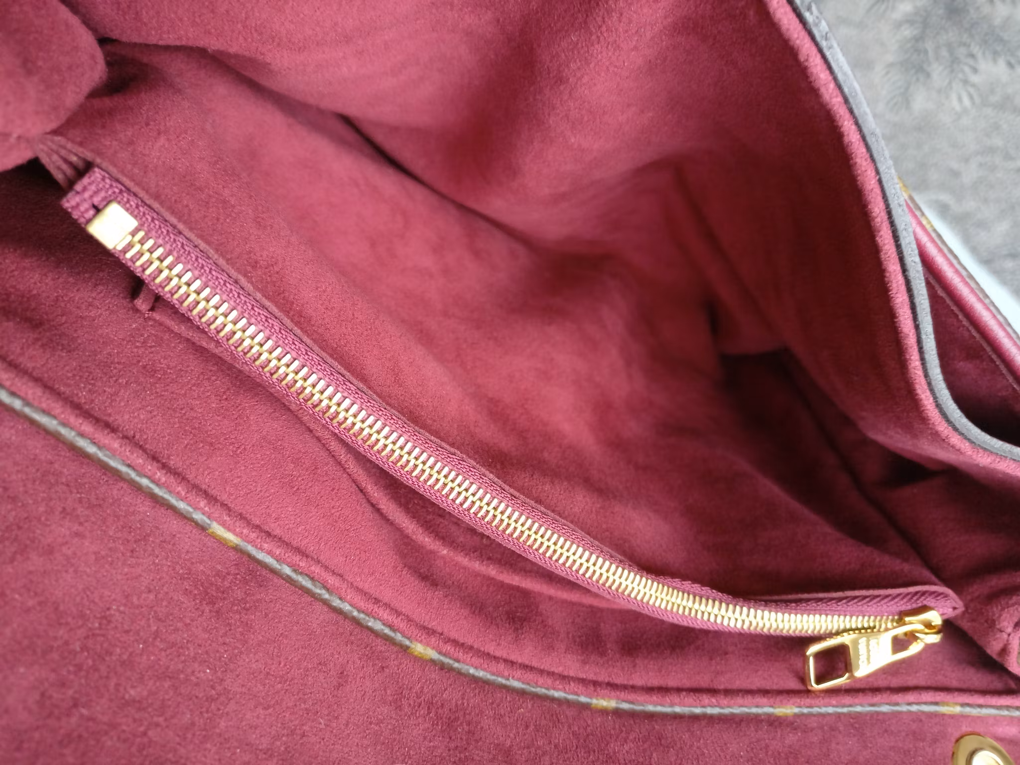 Louis Vuitton Pallas Chain Bag