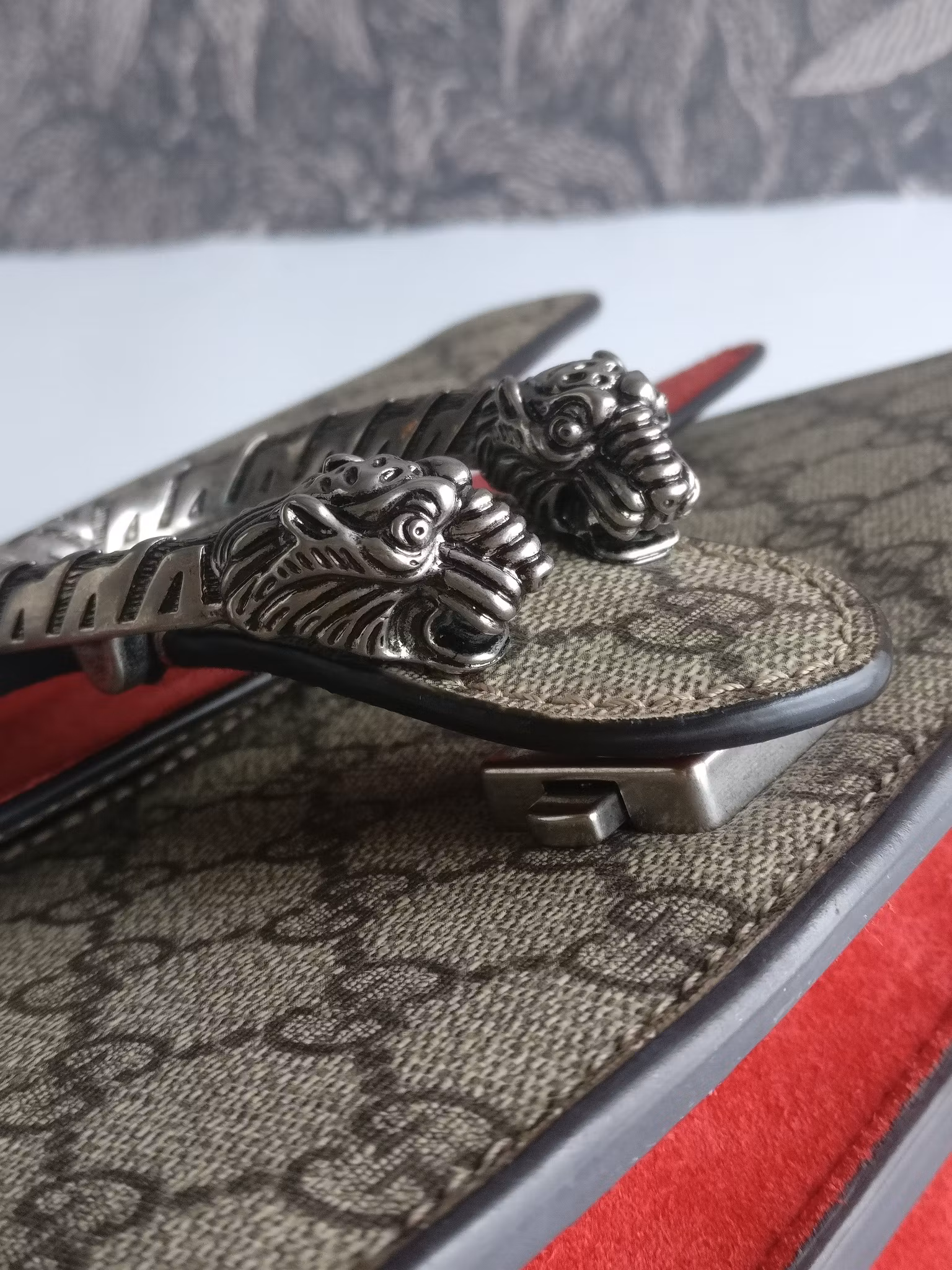 Gucci Dionysus Small Shoulder Bag