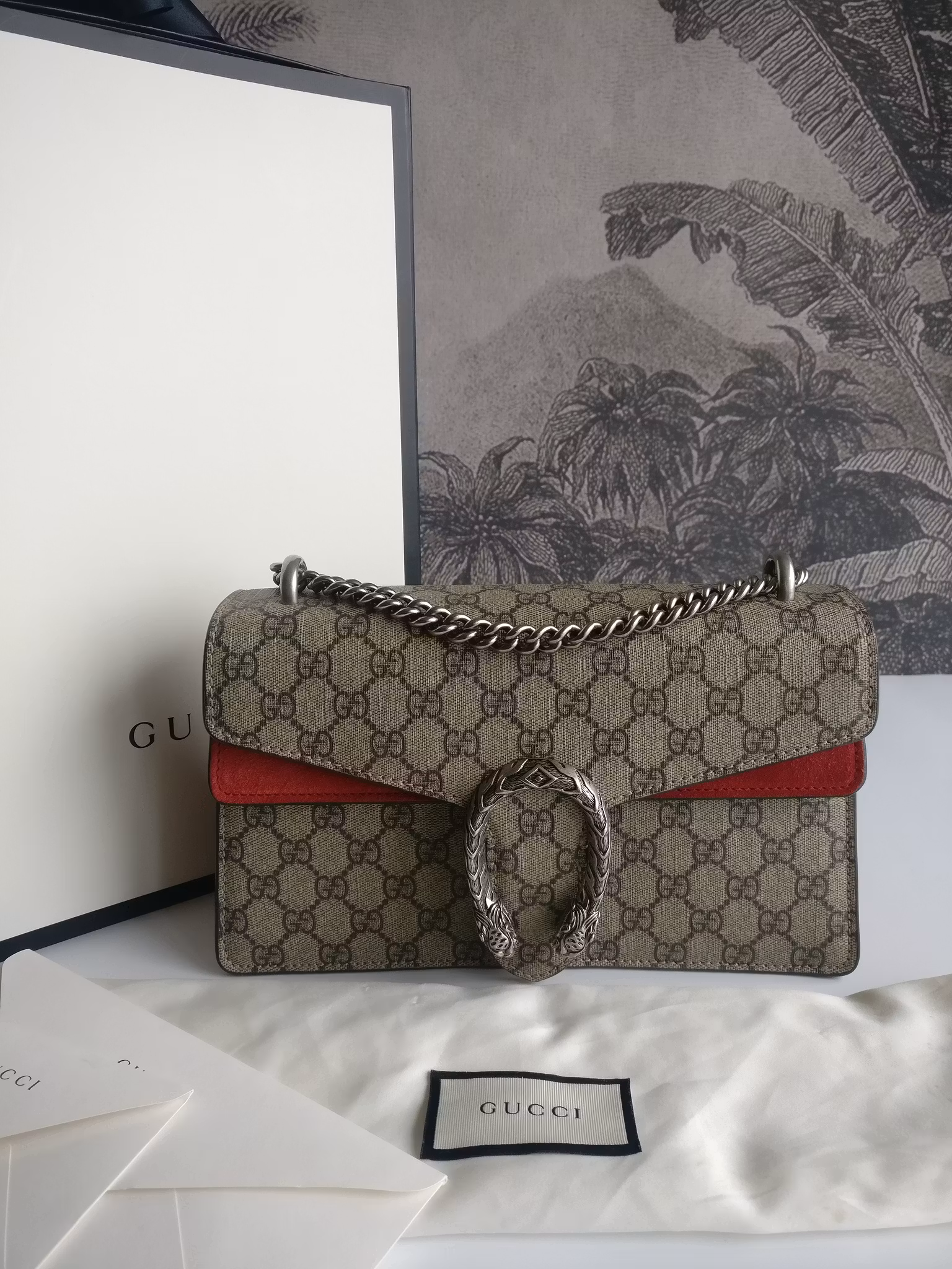Gucci Dionysus Small Shoulder Bag