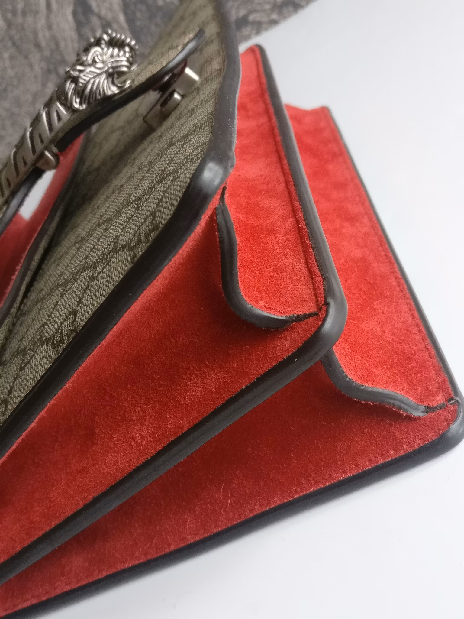 Gucci Dionysus Small Shoulder Bag