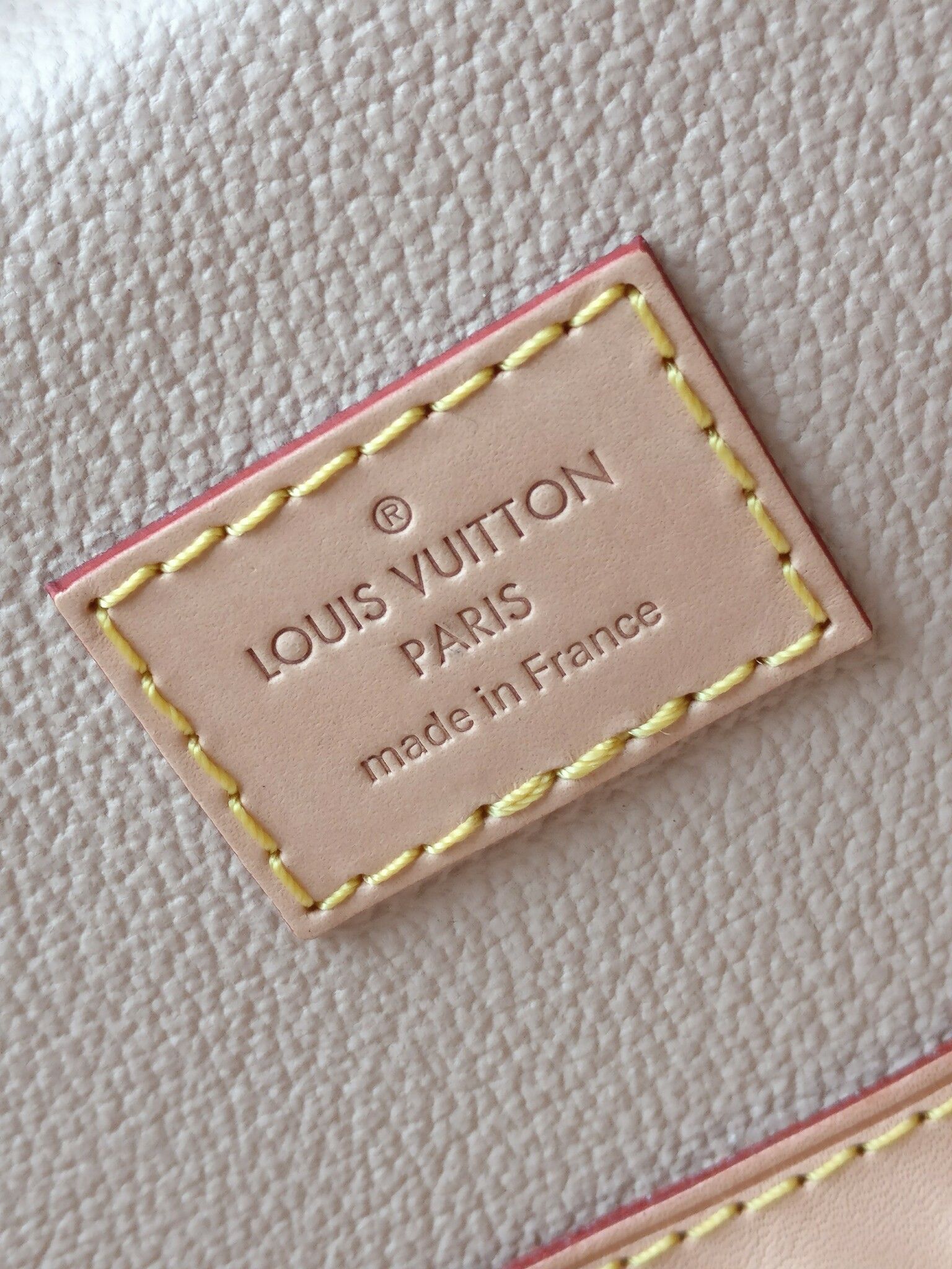 Louis Vuitton Nice Vanity