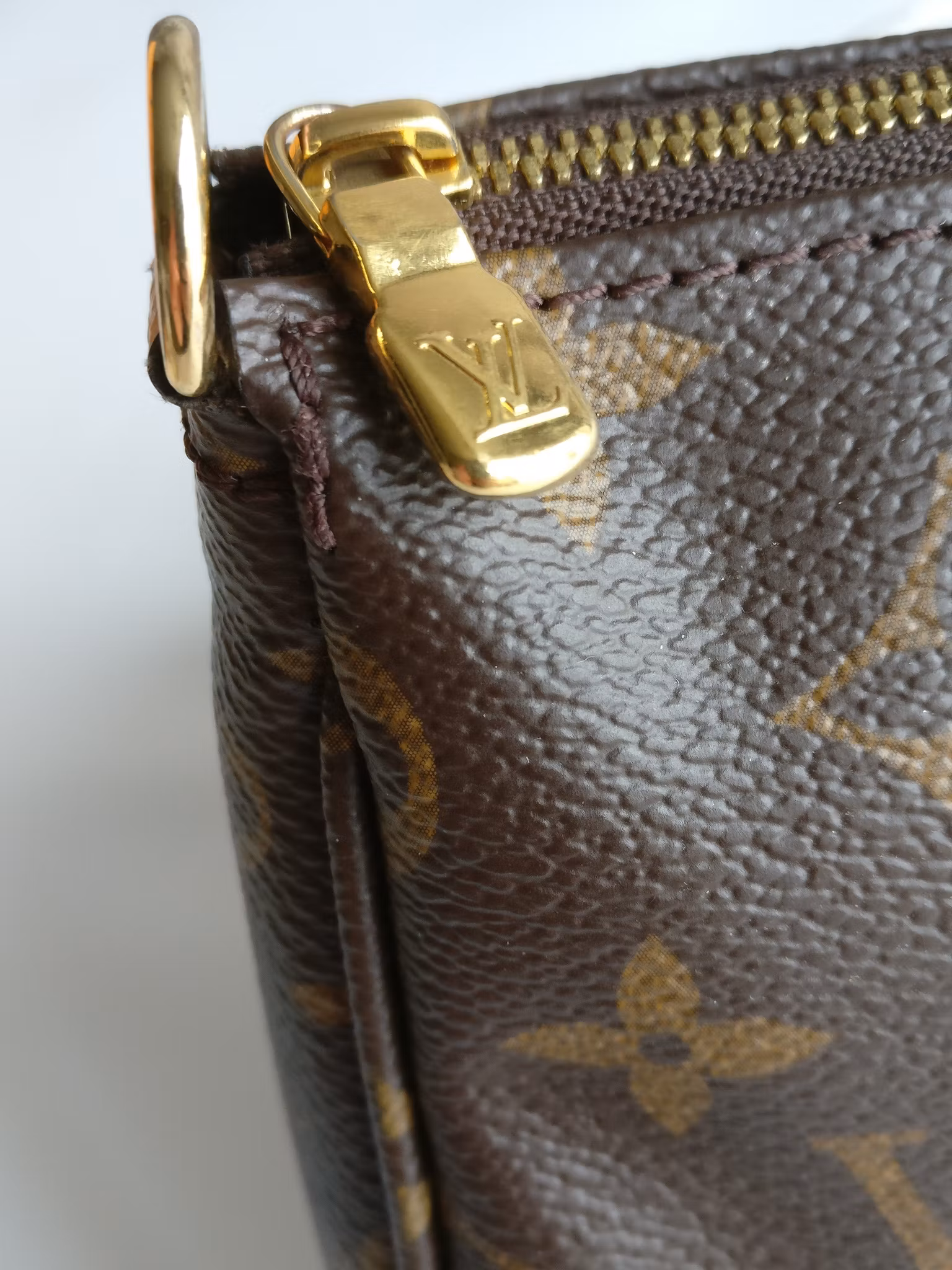Louis Vuitton Multi Pochette Accessoires