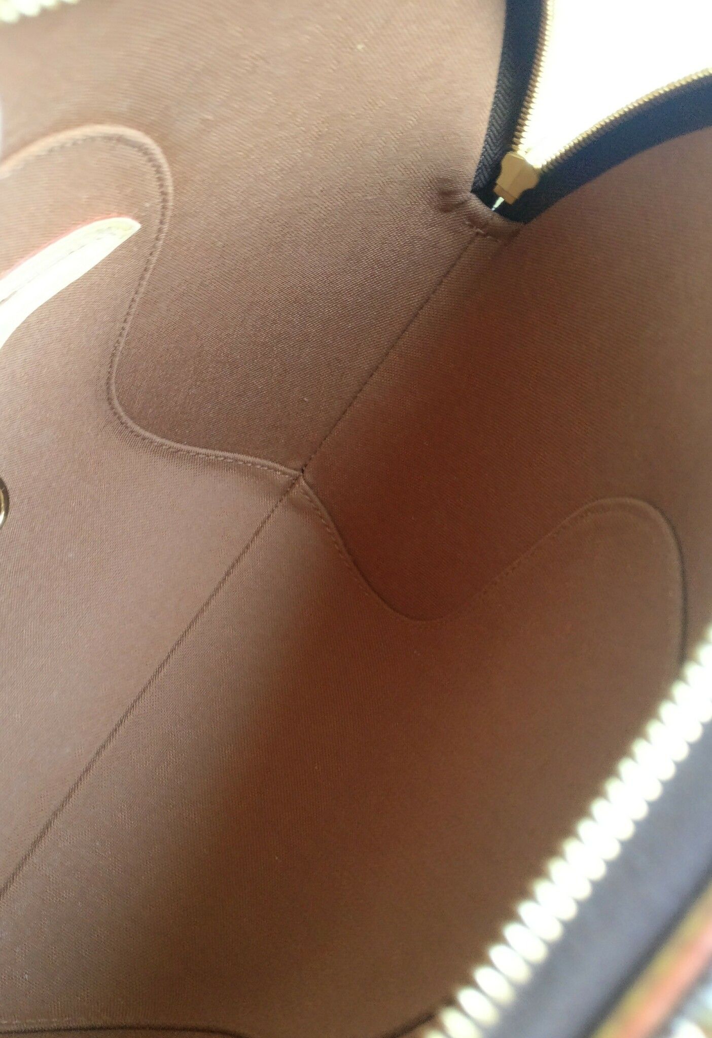 Louis Vuitton Ellipse PM