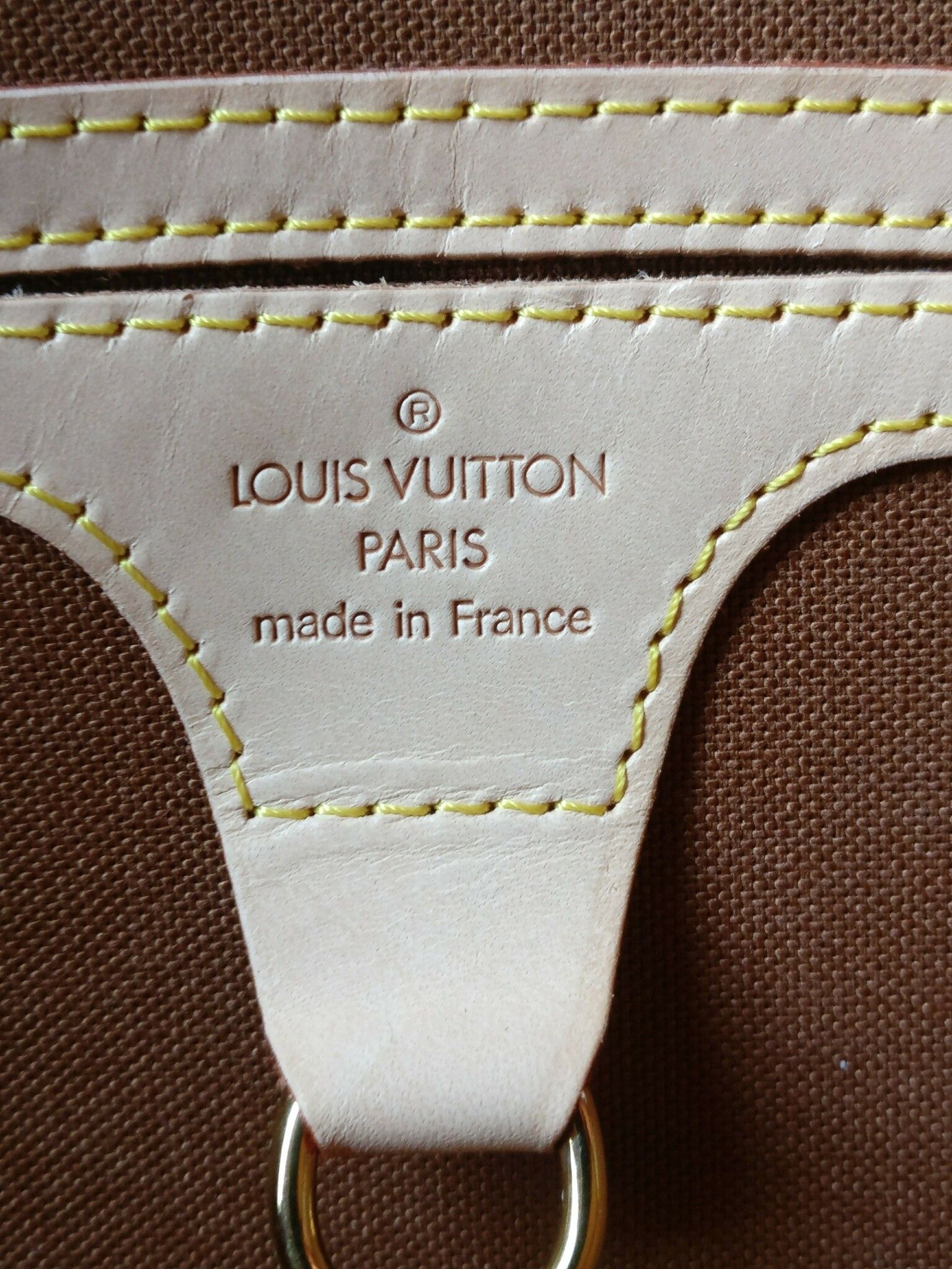 Louis Vuitton Ellipse PM