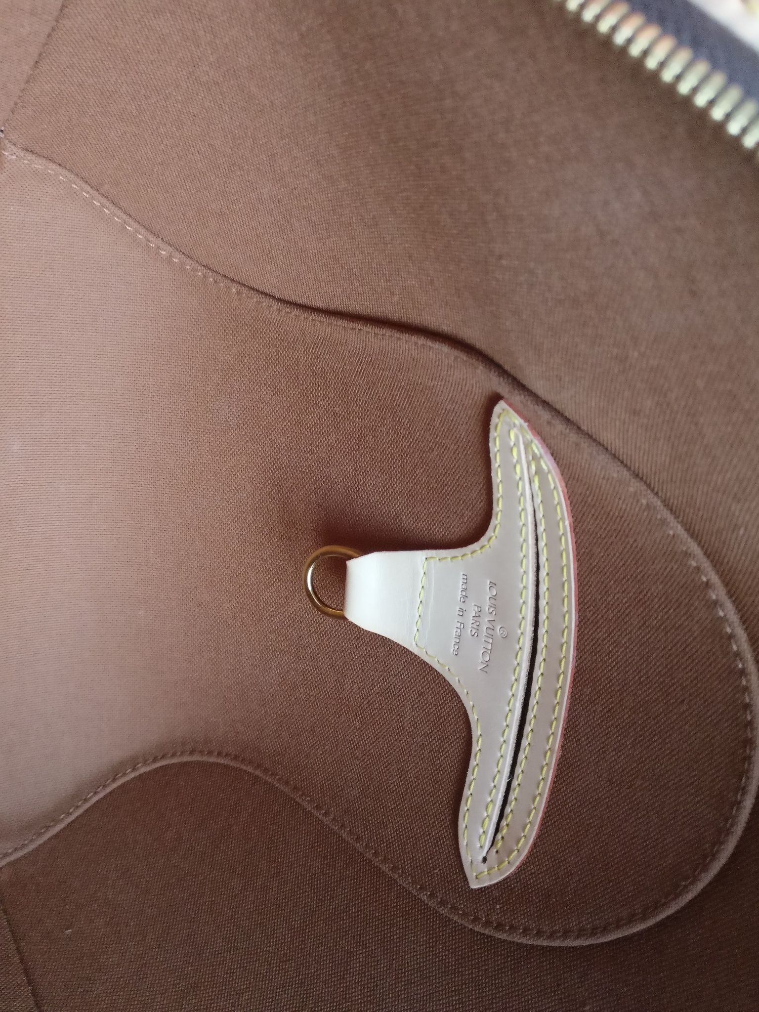 Louis Vuitton Ellipse PM