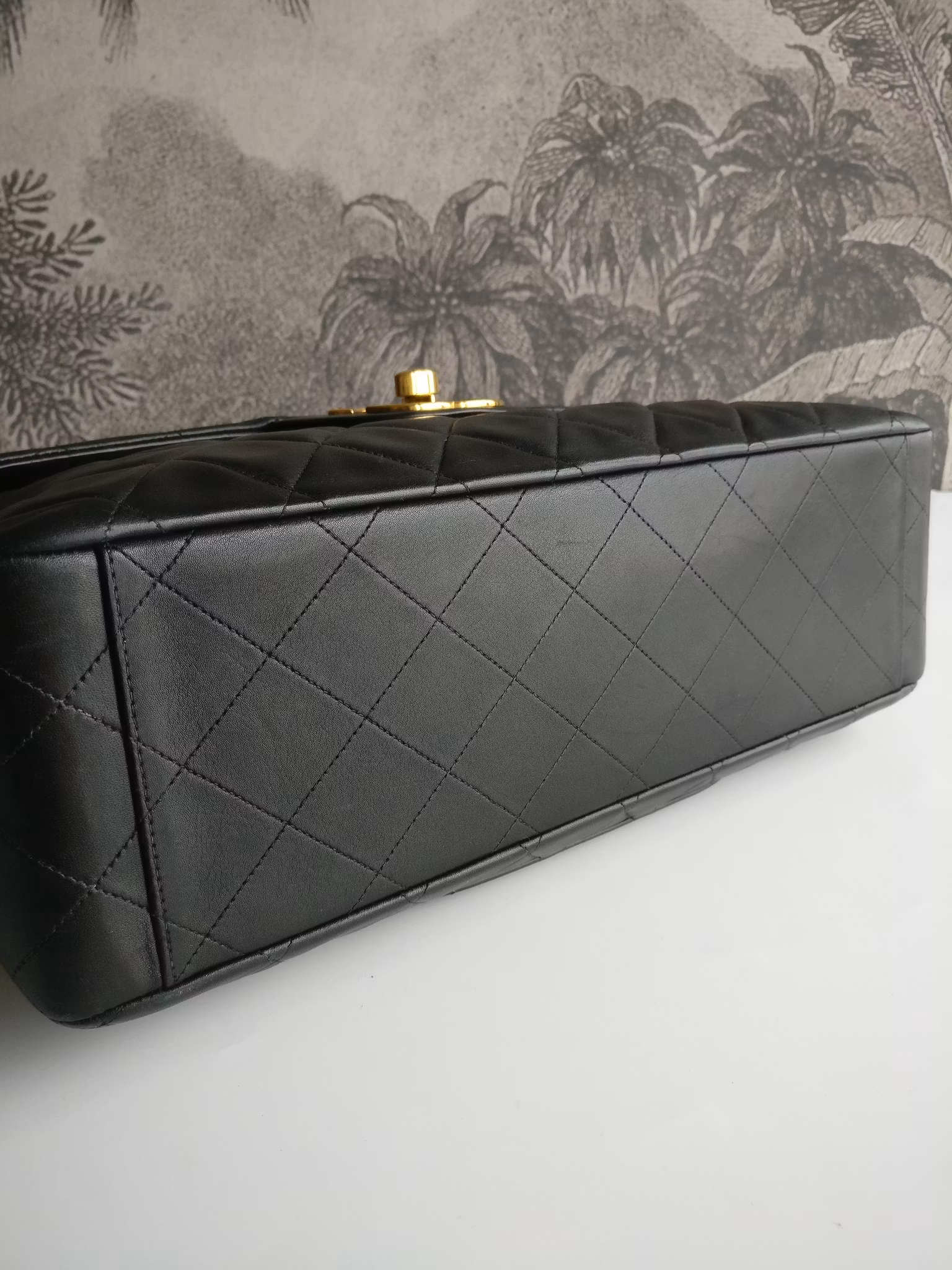 Chanel Jumbo Maxi Single Flap