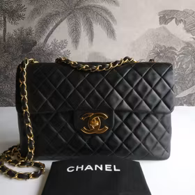 Chanel Jumbo Maxi Single Flap