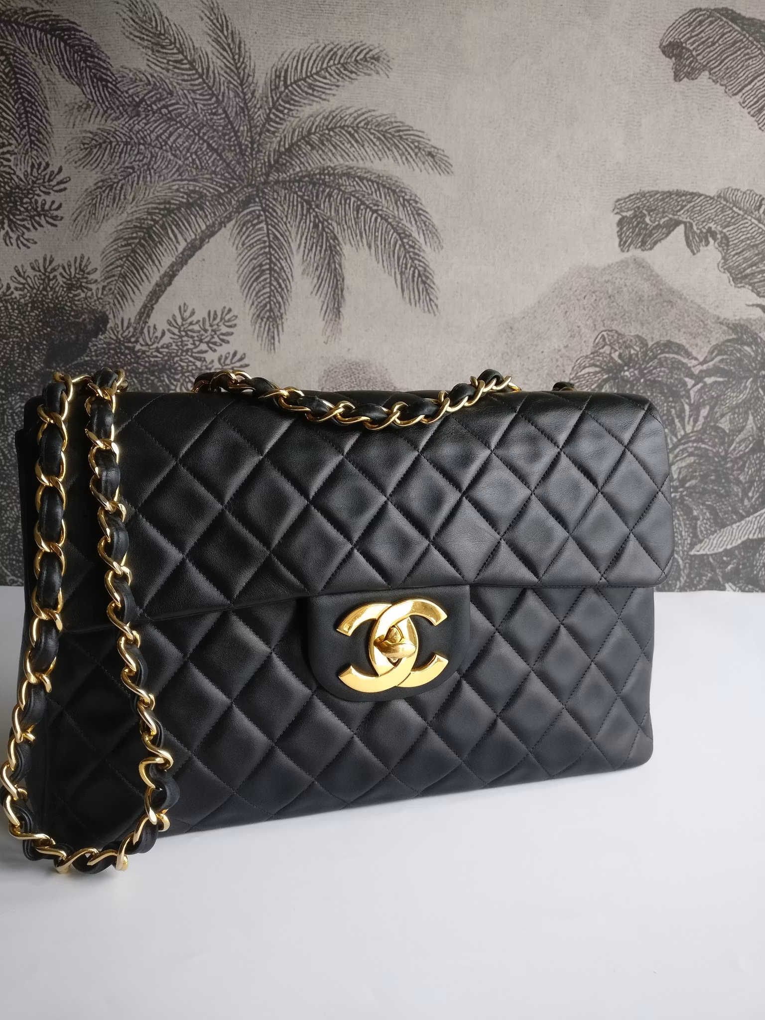 Chanel Jumbo Maxi Single Flap