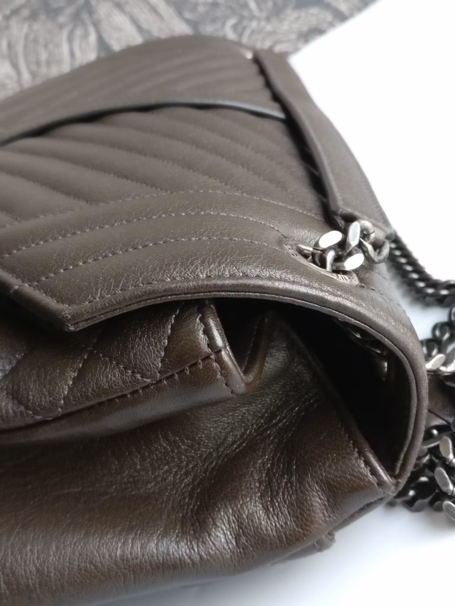 Saint Laurent Envelope Large Soft