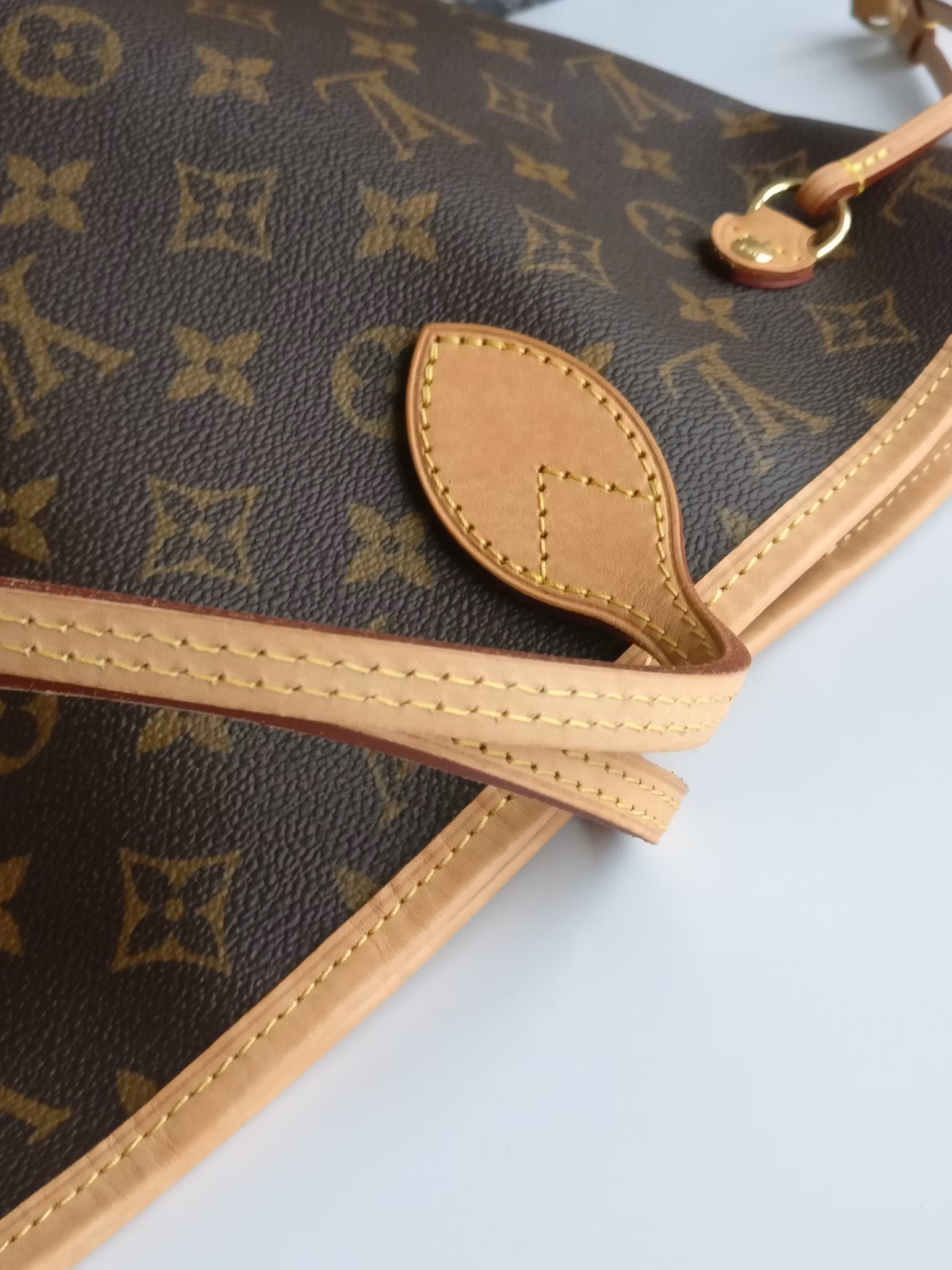 Louis Vuitton Neverfull MM