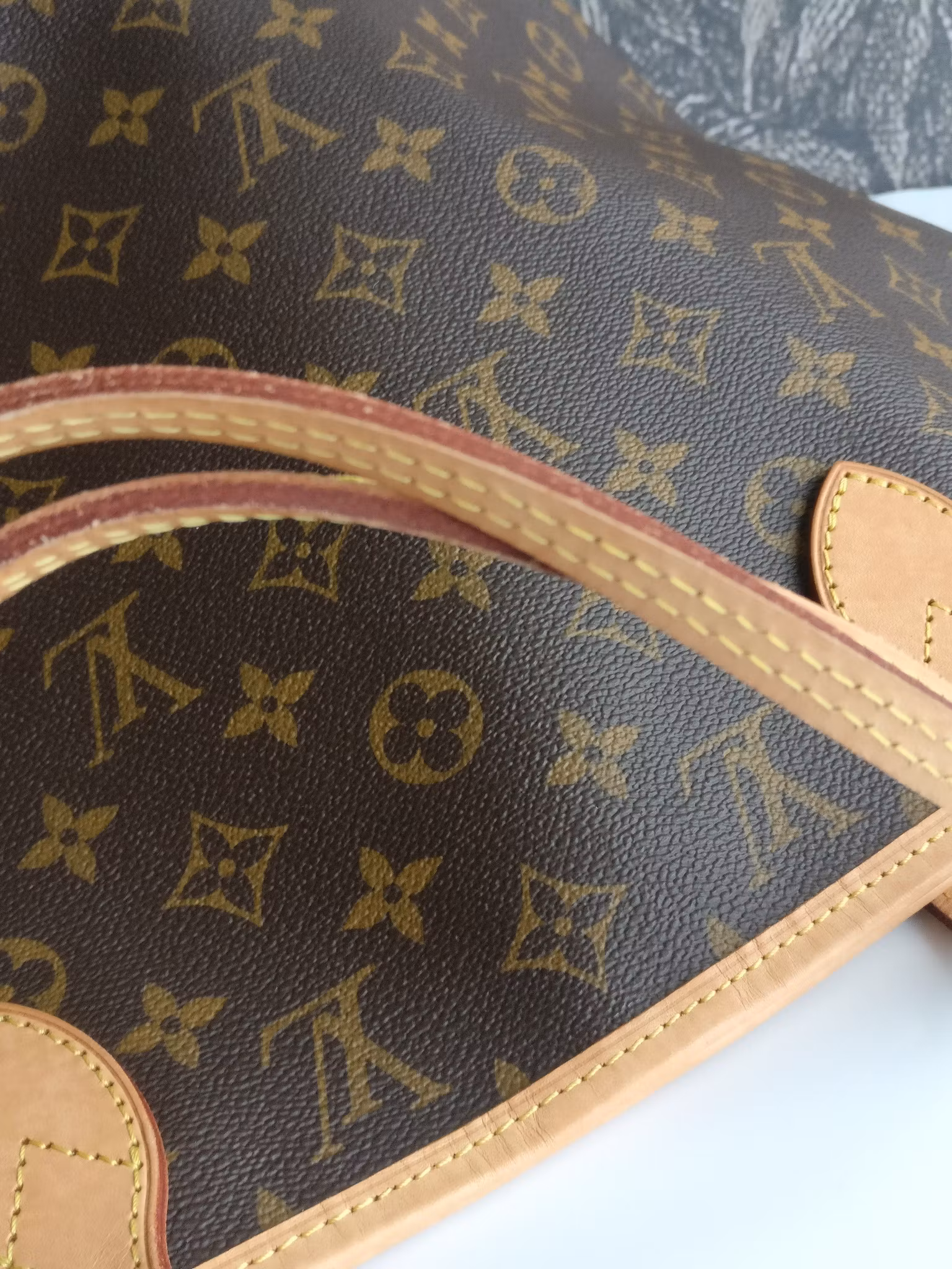 Louis Vuitton Neverfull MM