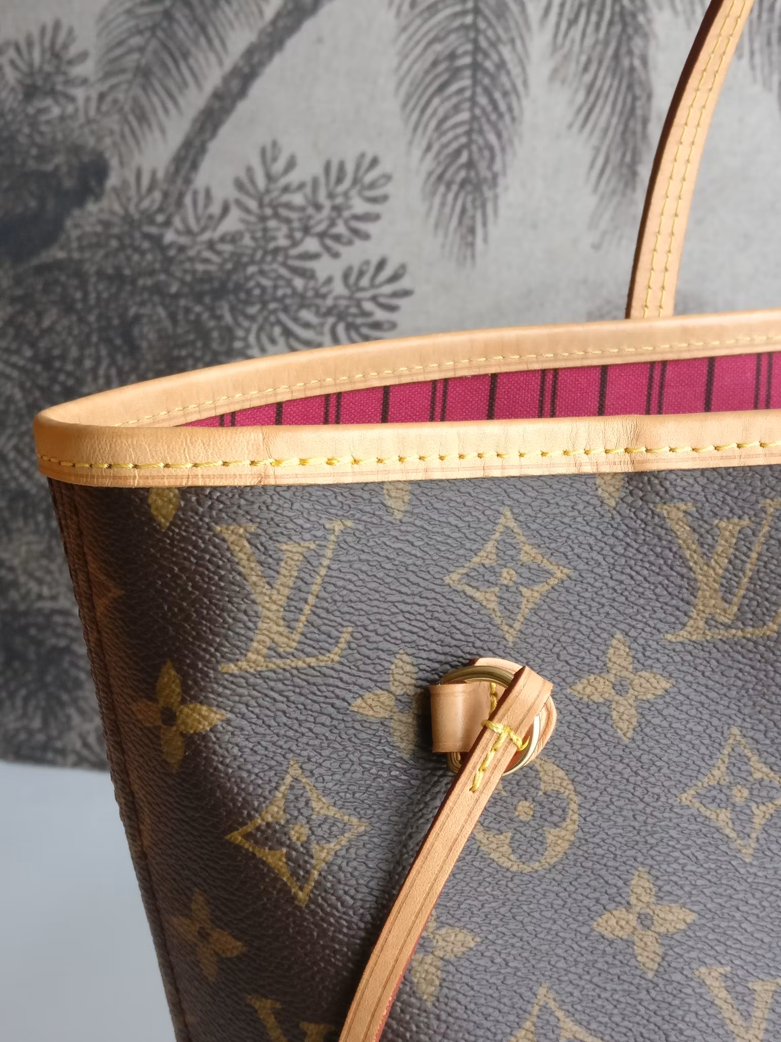 Louis Vuitton Neverfull MM