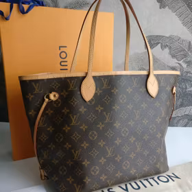 Louis Vuitton Neverfull MM