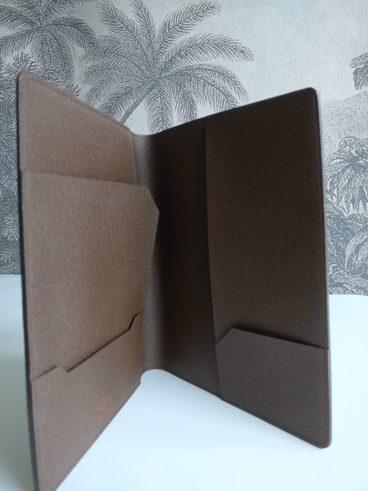 Louis Vuitton desk Agenda Cover Damier Ebene