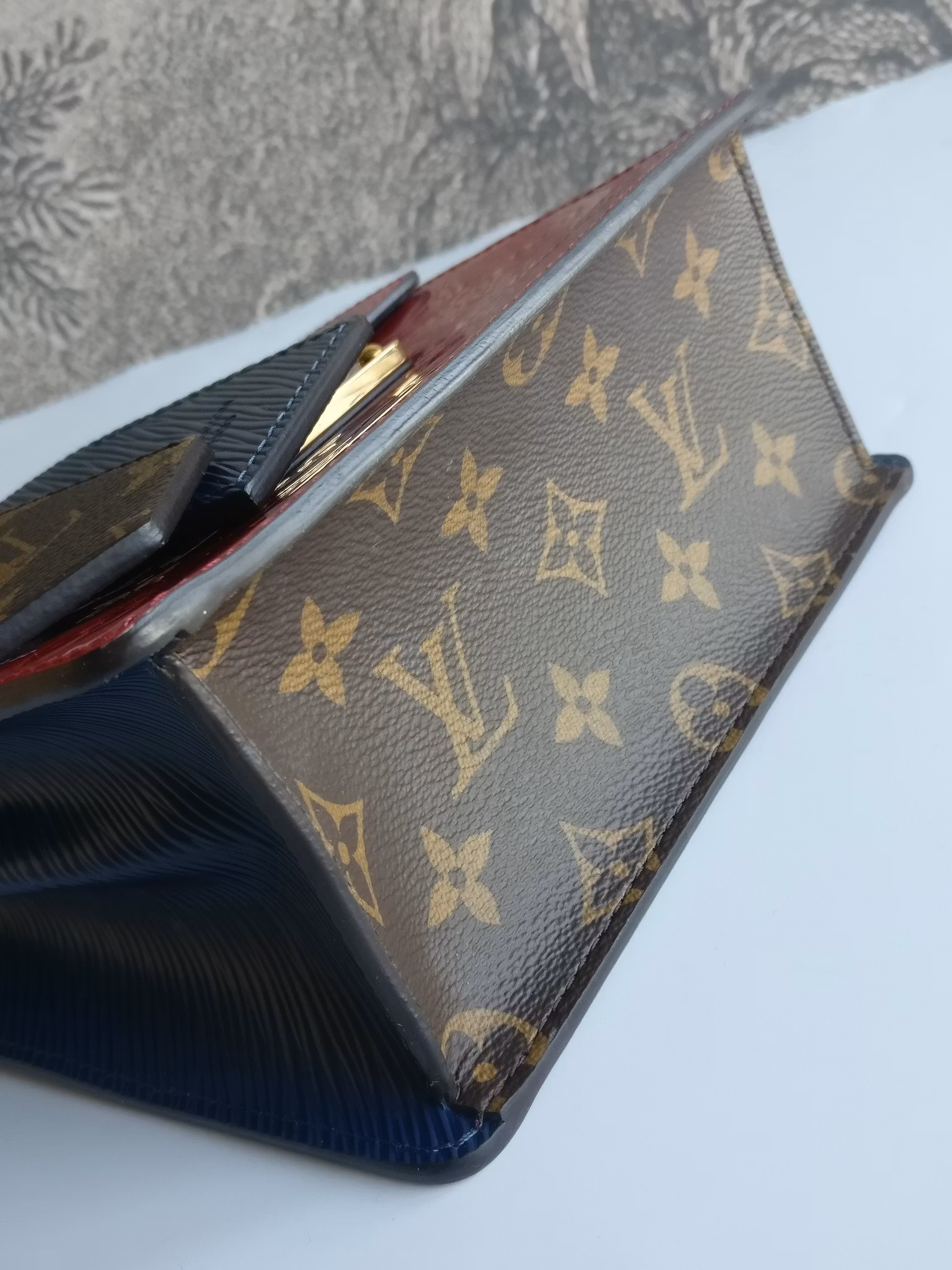 Louis Vuitton Spring Street New Model