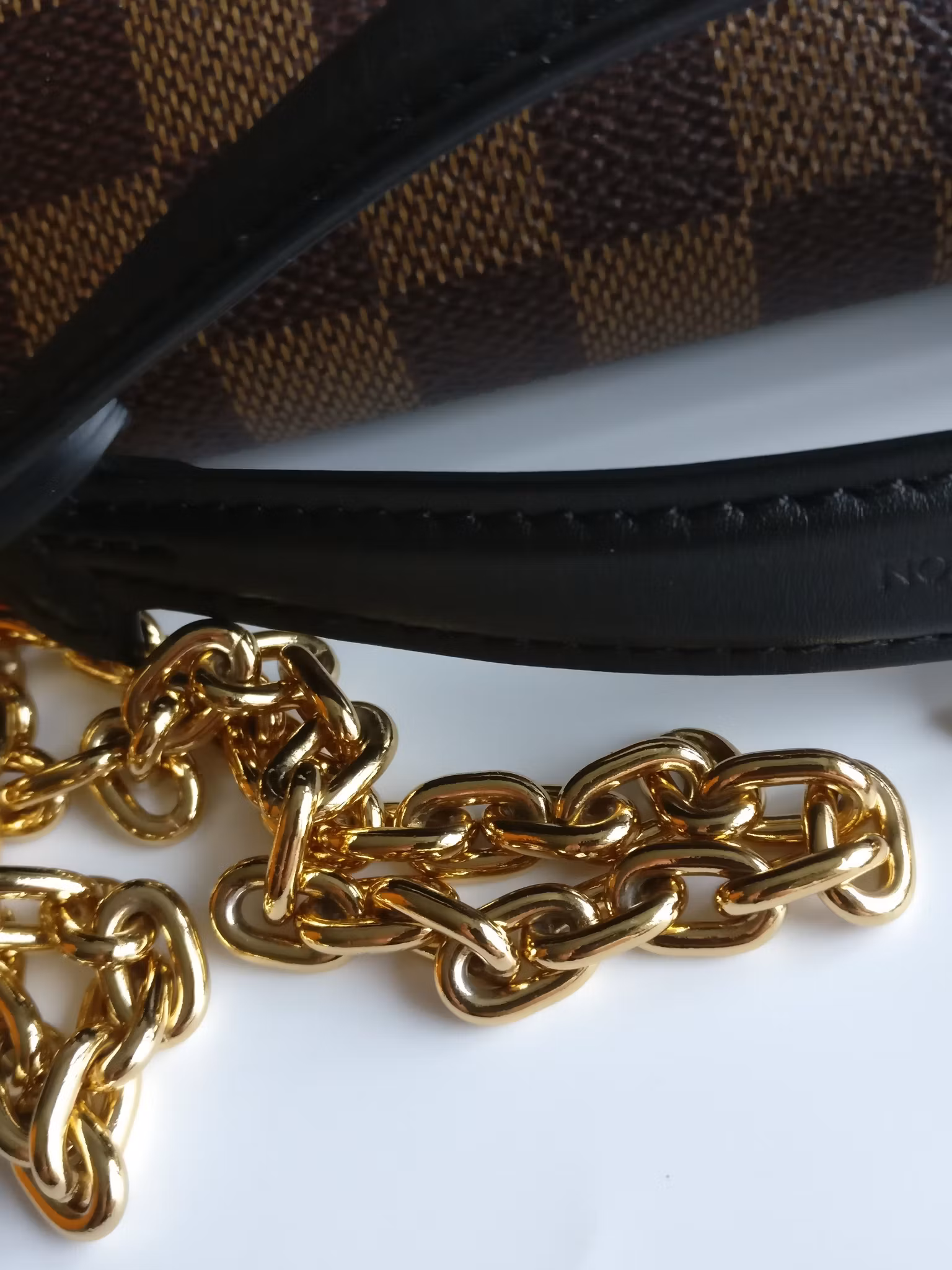 Louis Vuitton Vavin PM damier ebene